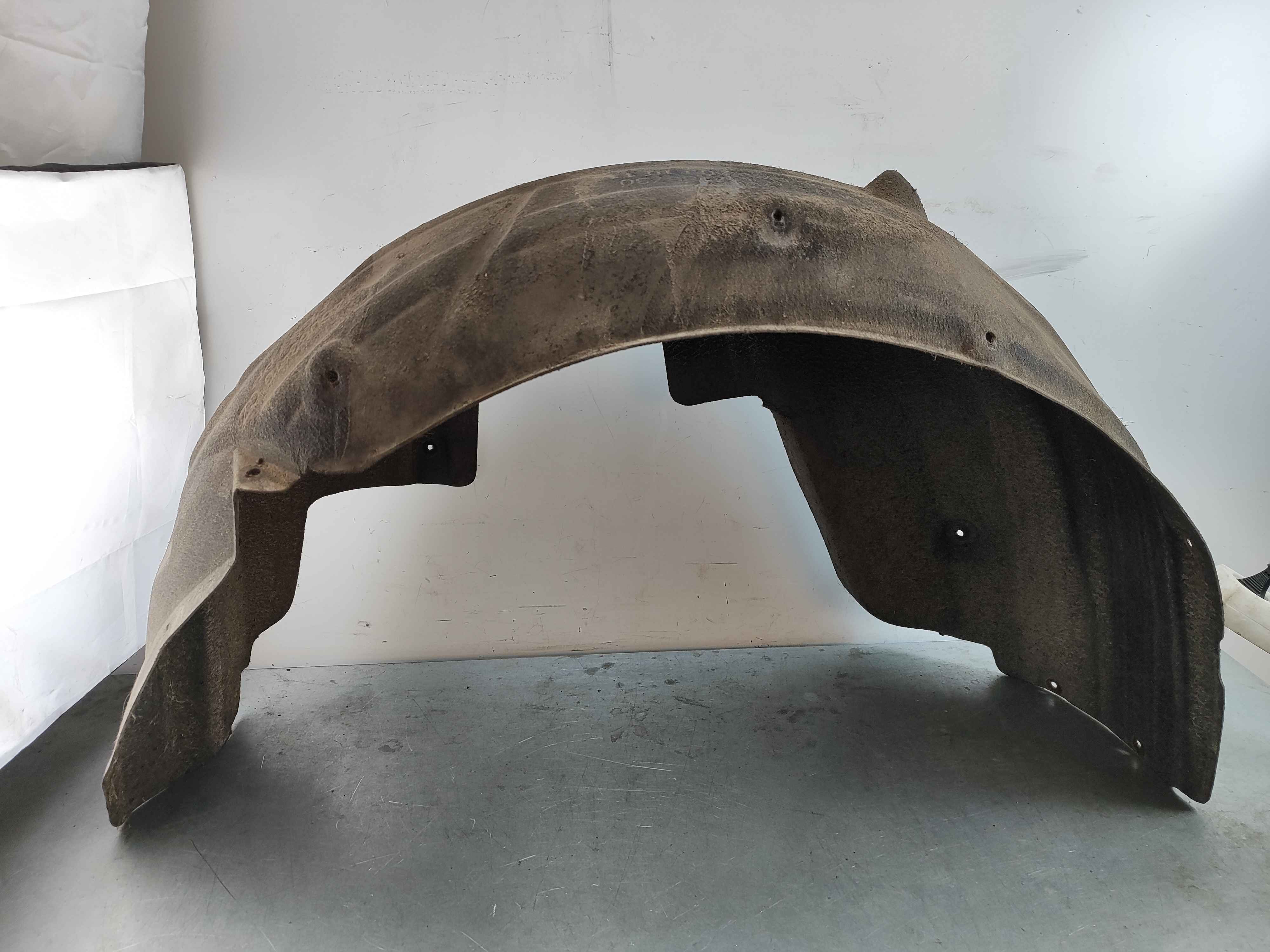 Cover, wheel housing, rear right BMW