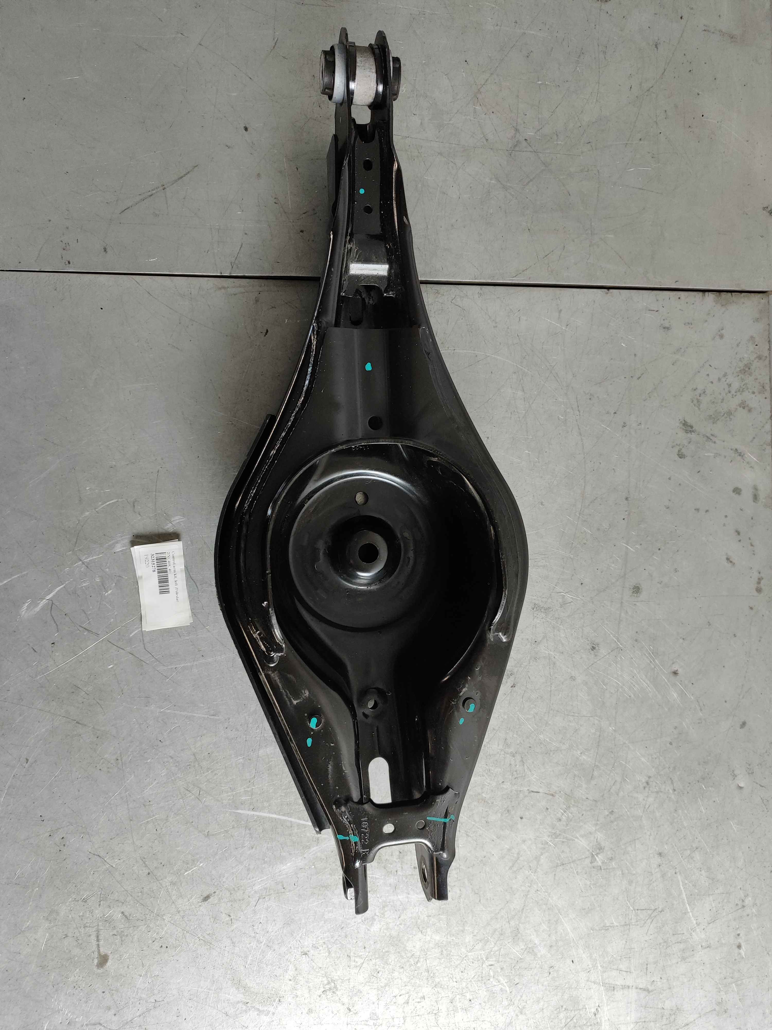 Control arm kit, left (Polestar 2|XC40|C40)