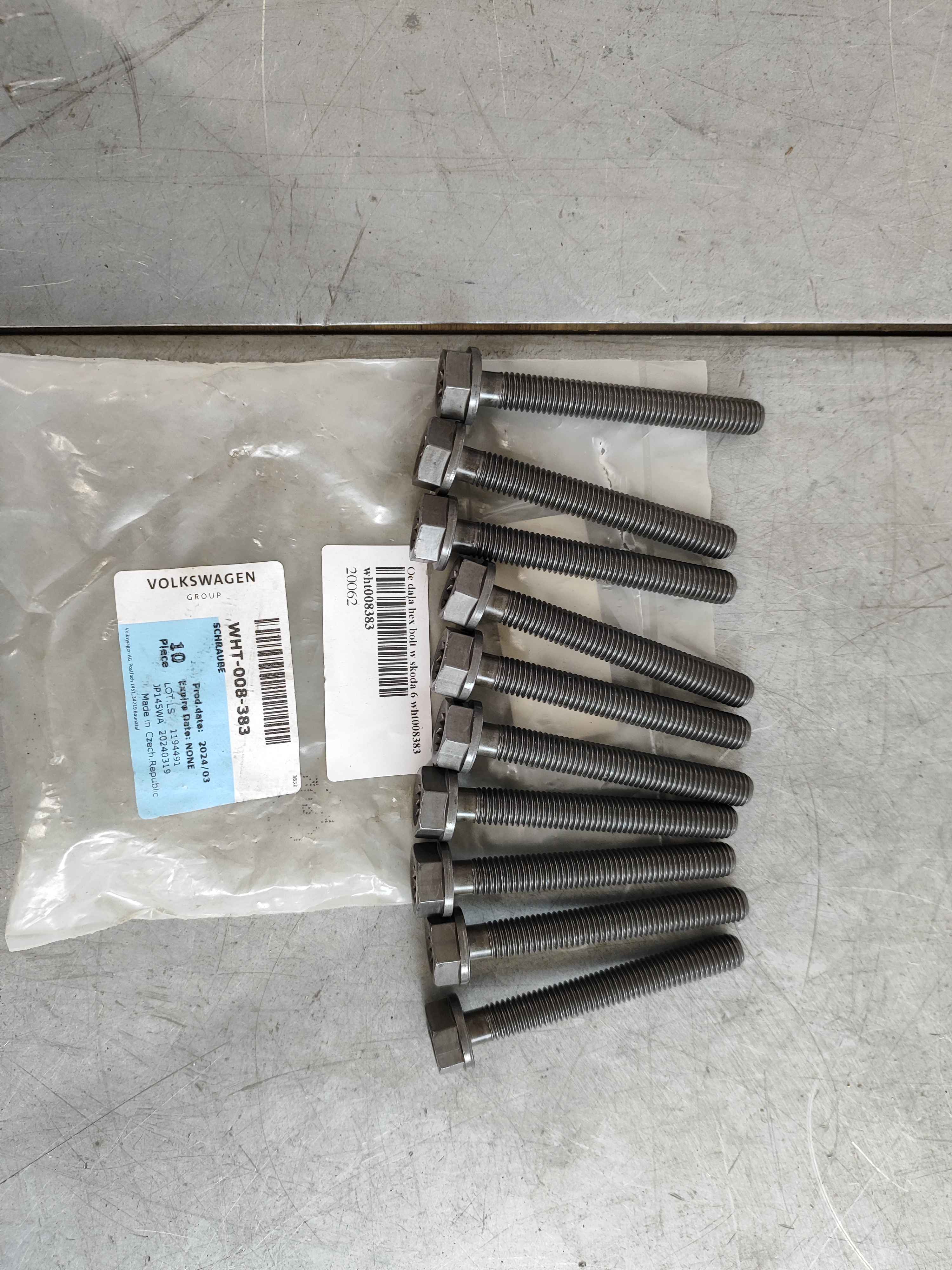 Oe daļa hex bolt w skoda 6 wht008383