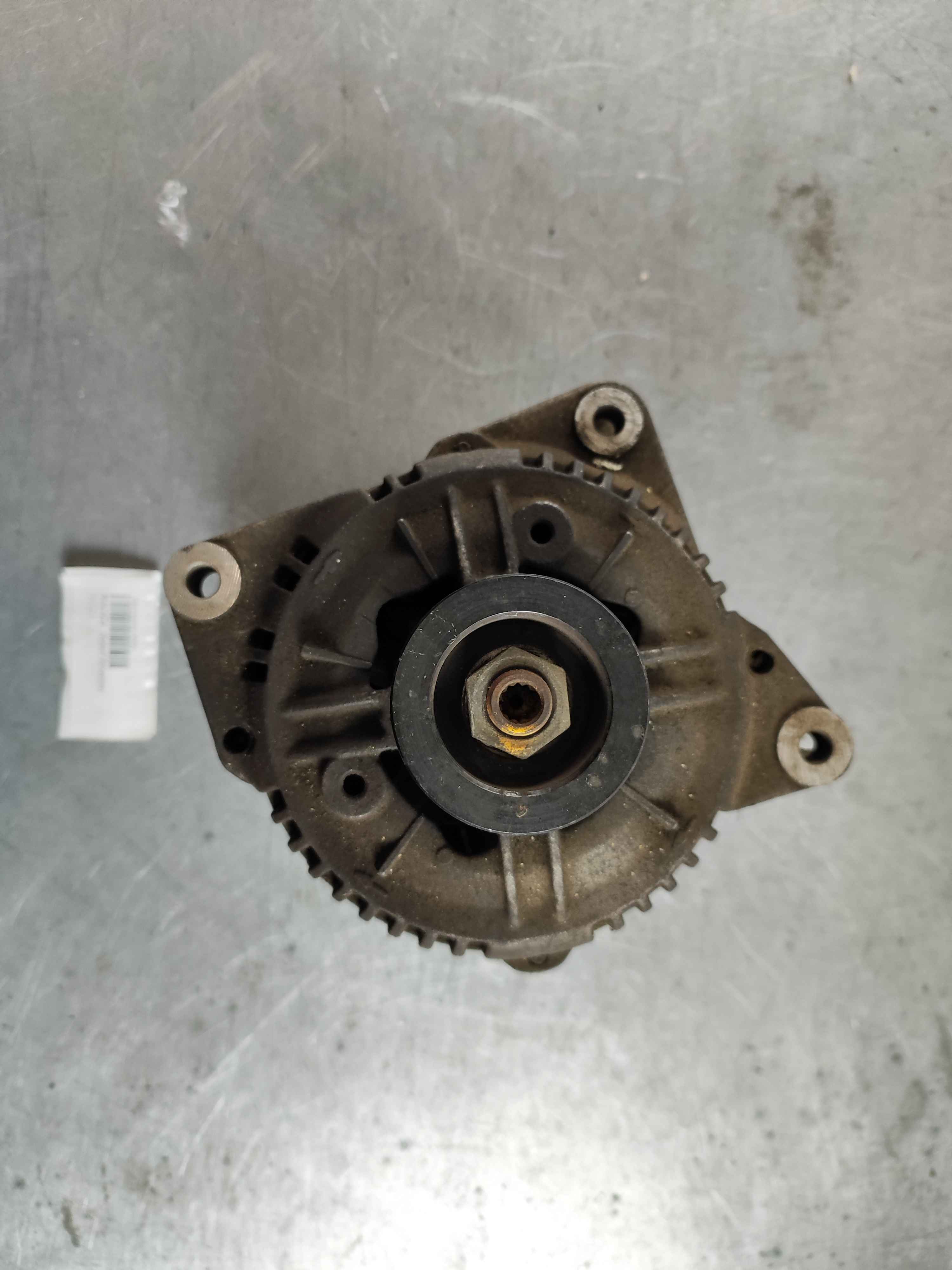 Alternator (850)