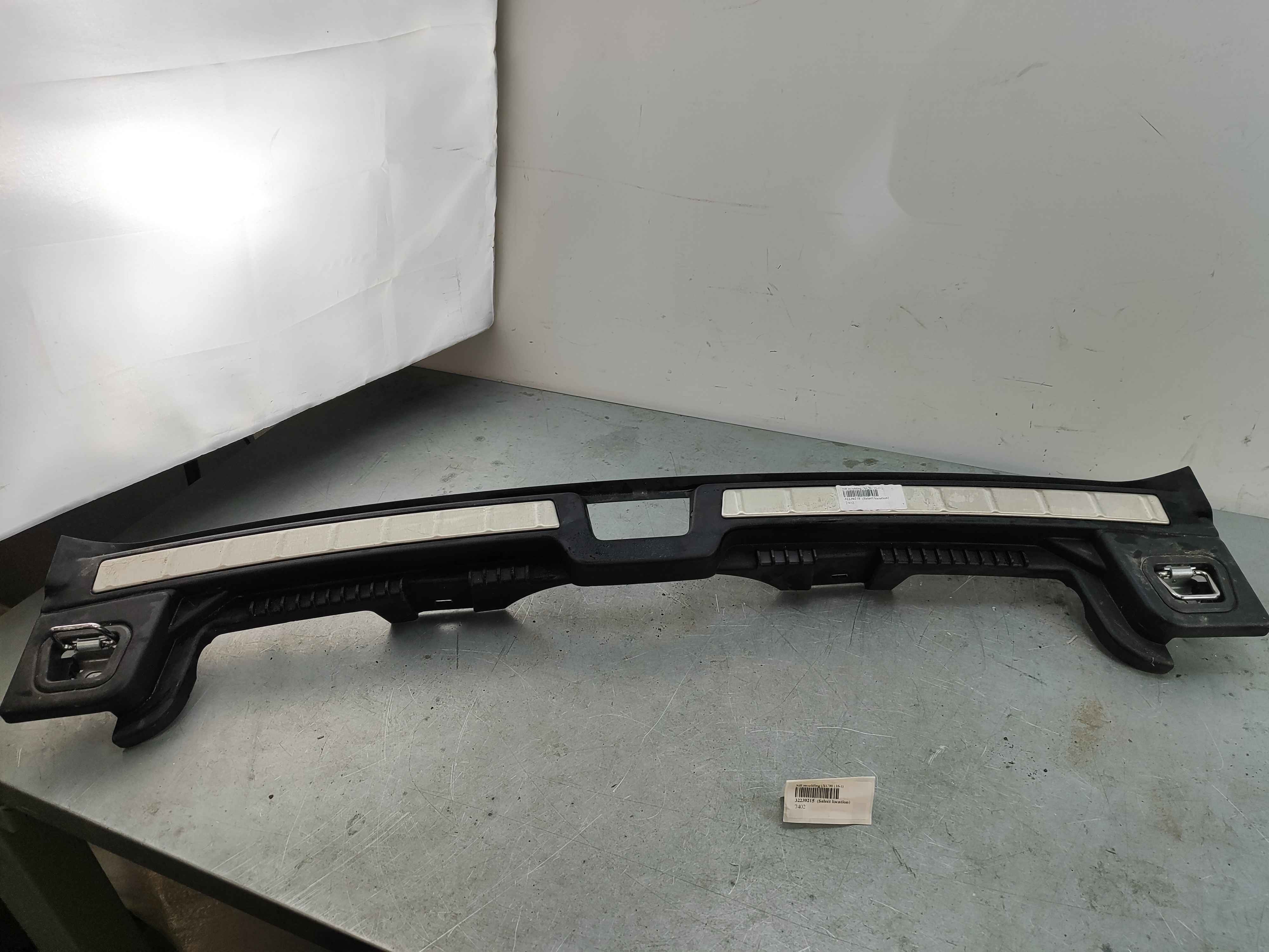 Sill moulding (XC90 (16-))