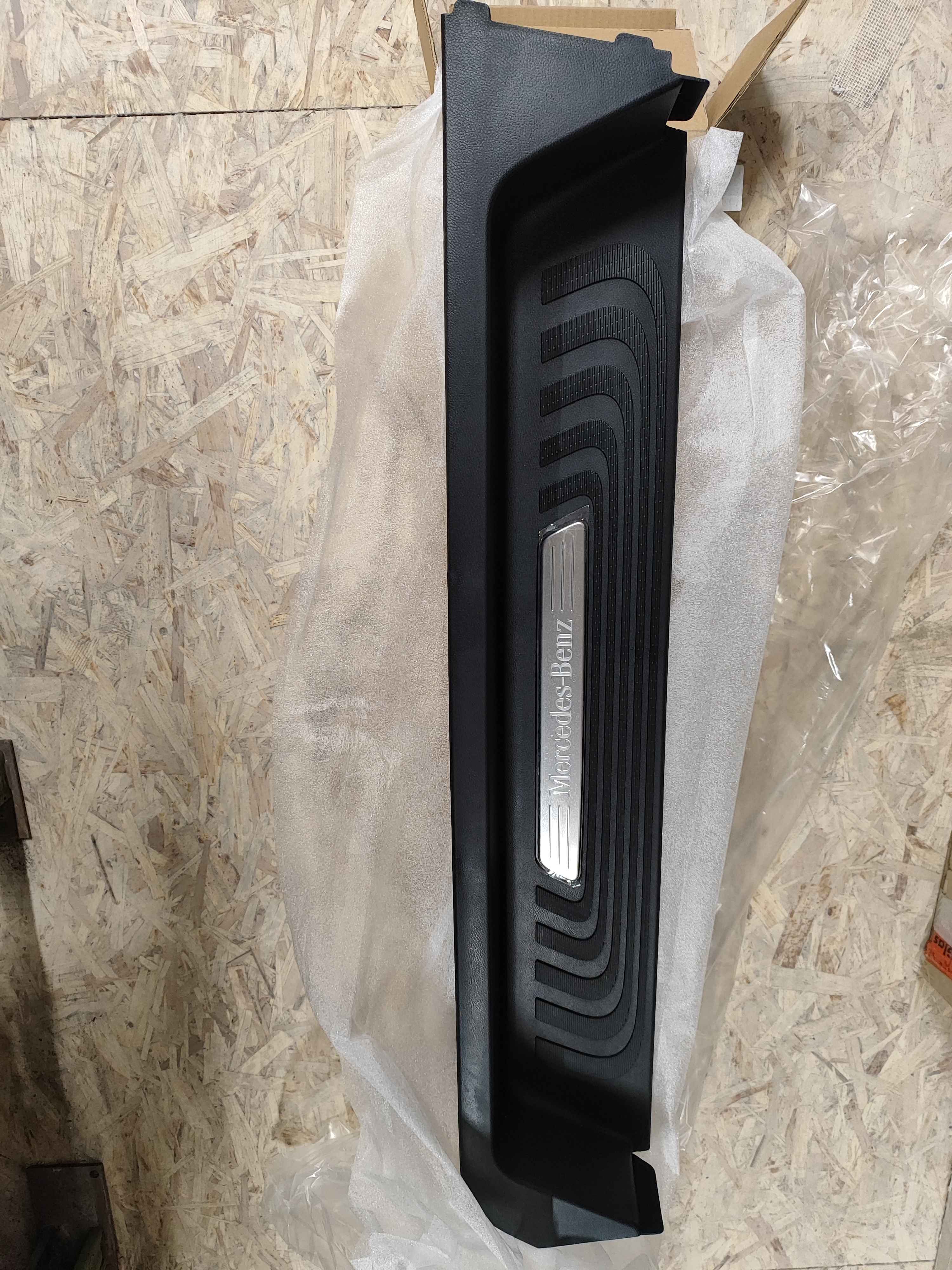 Mercedes-Benz A44768026069051