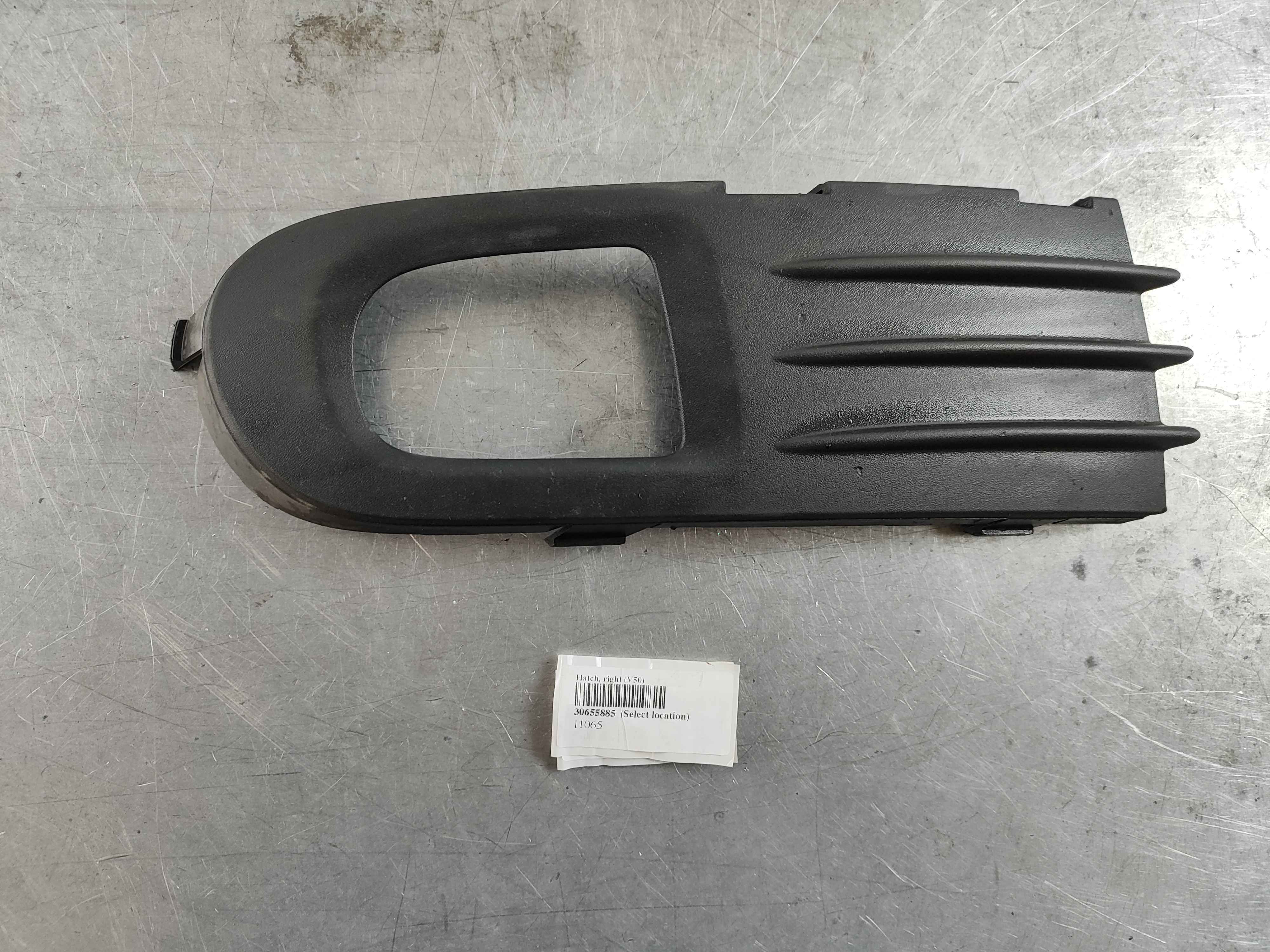 Hatch, right (V50)