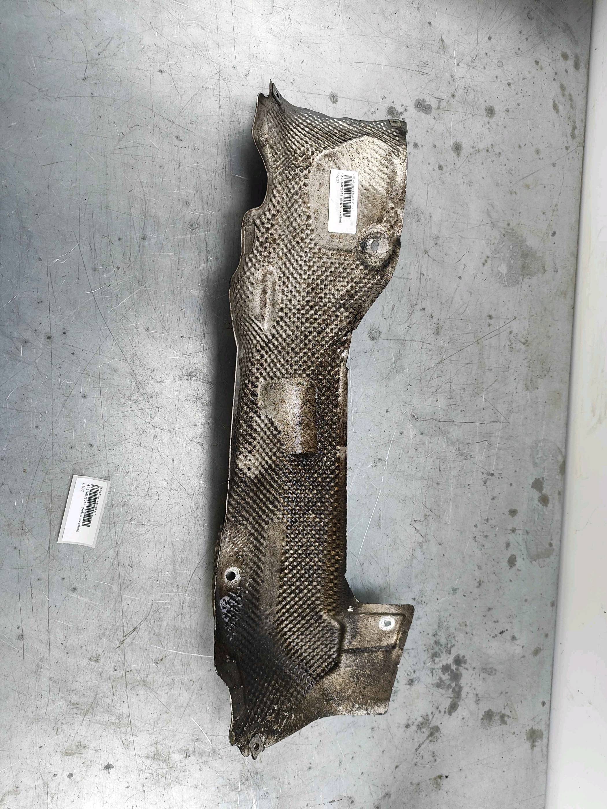 Shielding | Floor,Left