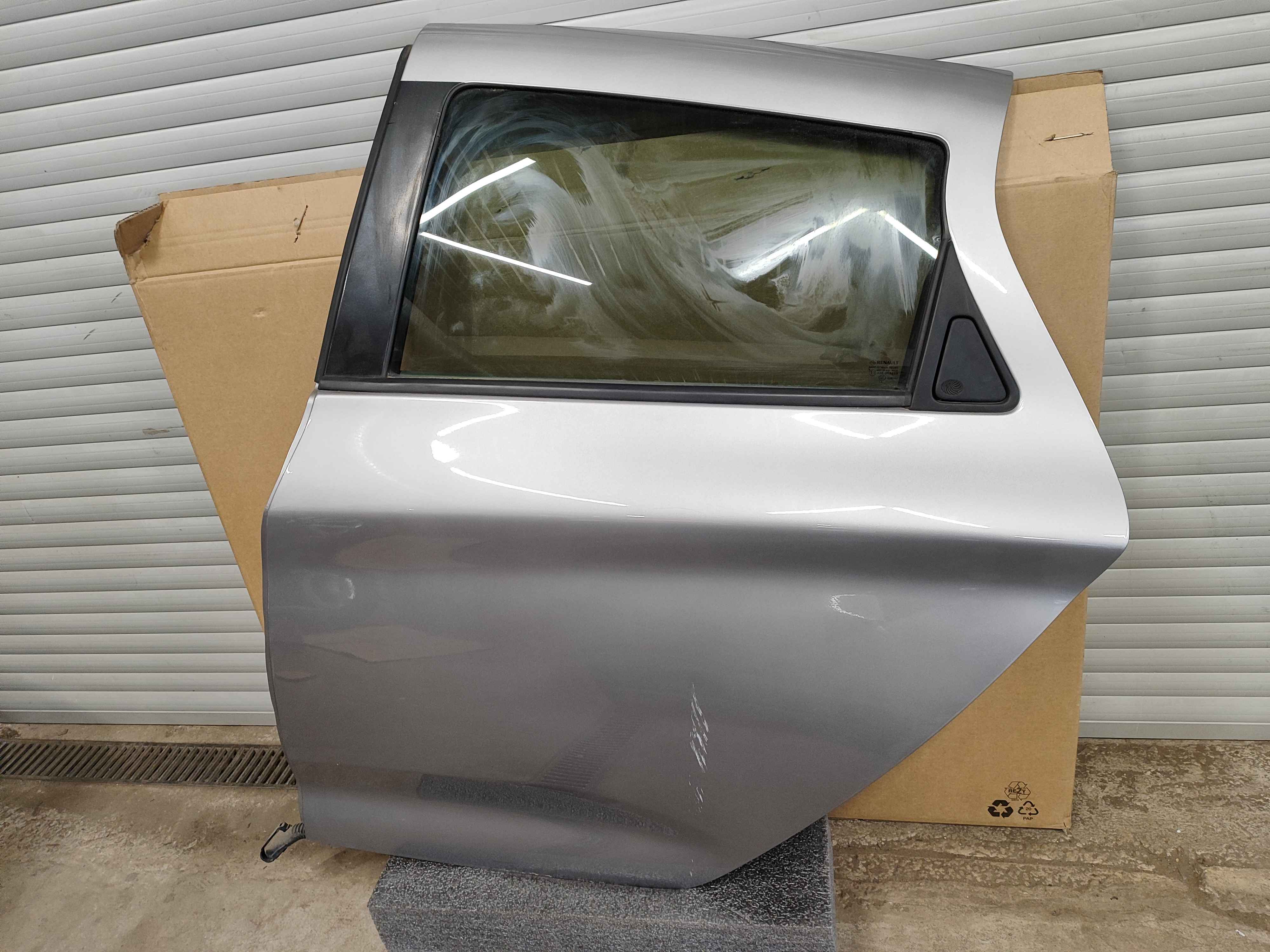 Renault 821002887R