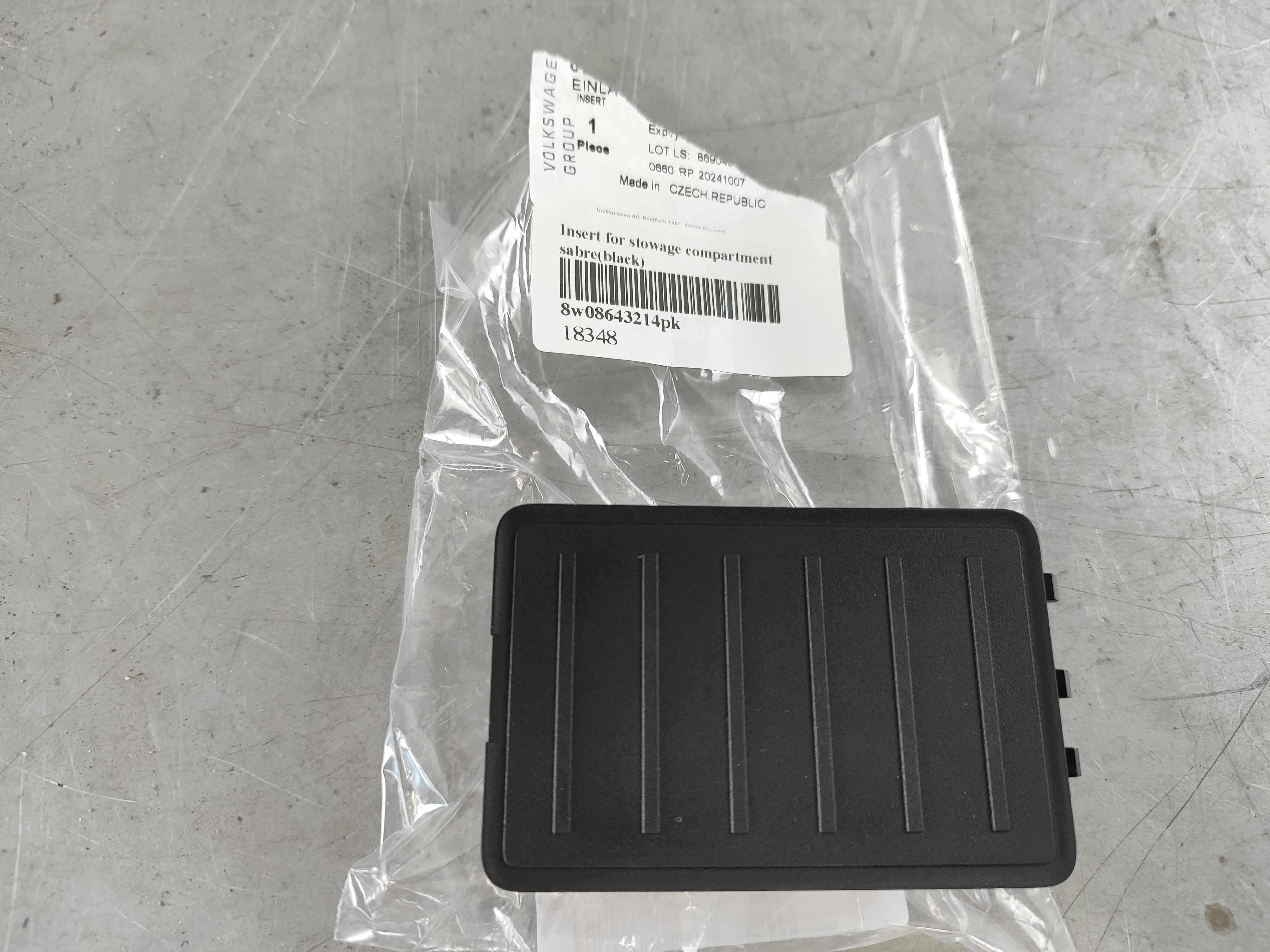 Insert for stowage compartment sabre(black)