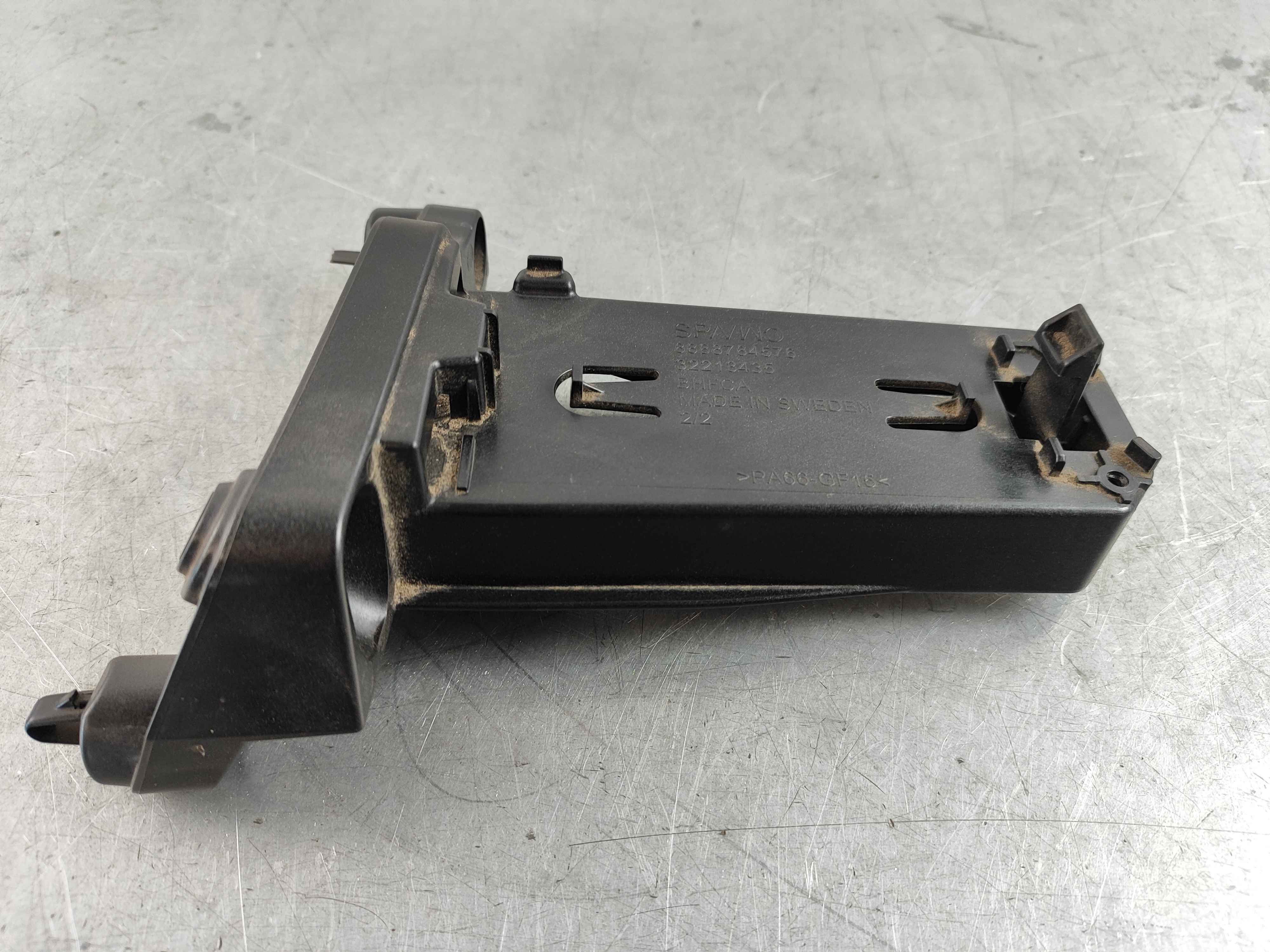 Bracket (XC40)