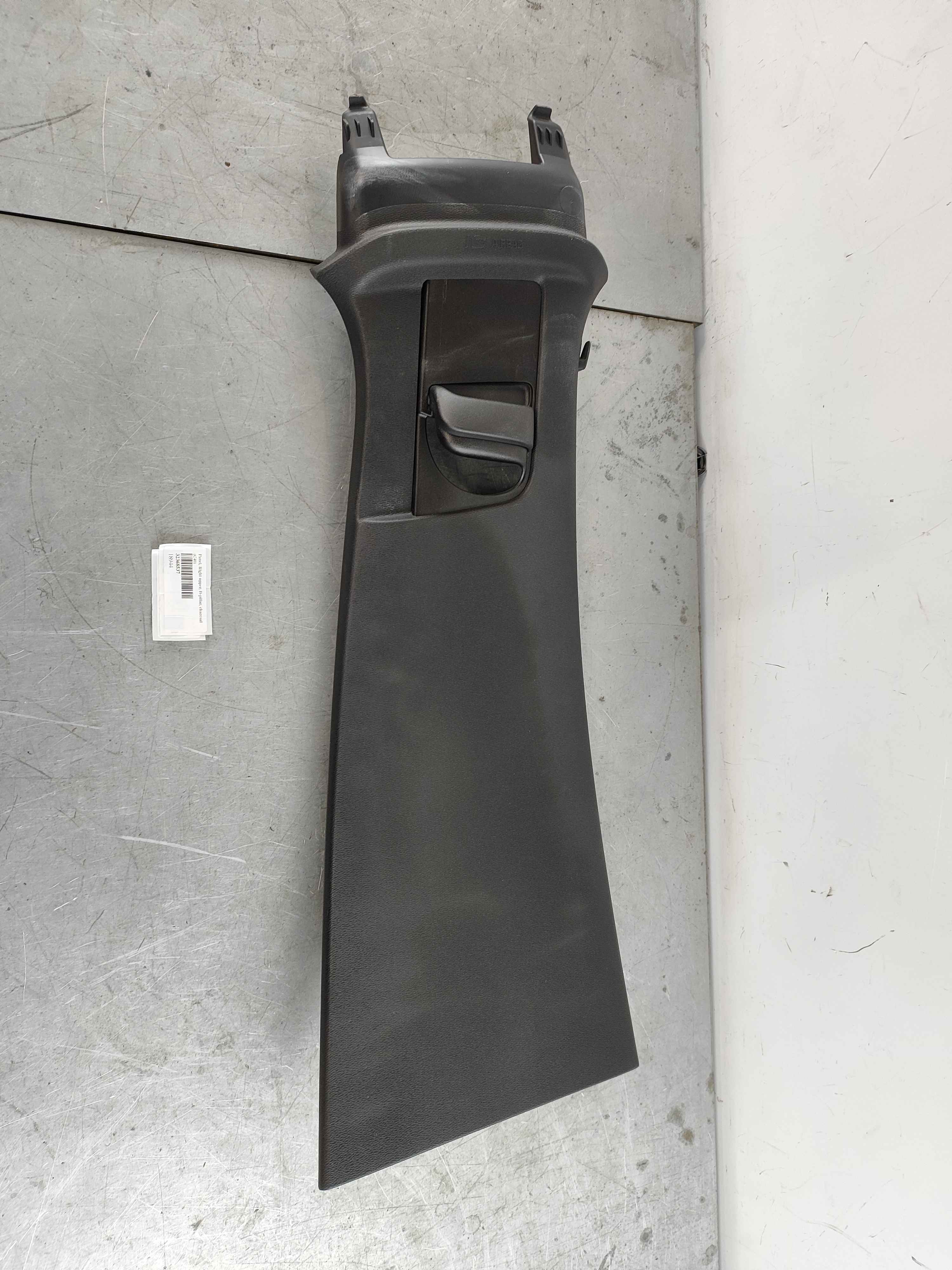 Panel, Right upper, B-pillar, charcoal (C40)