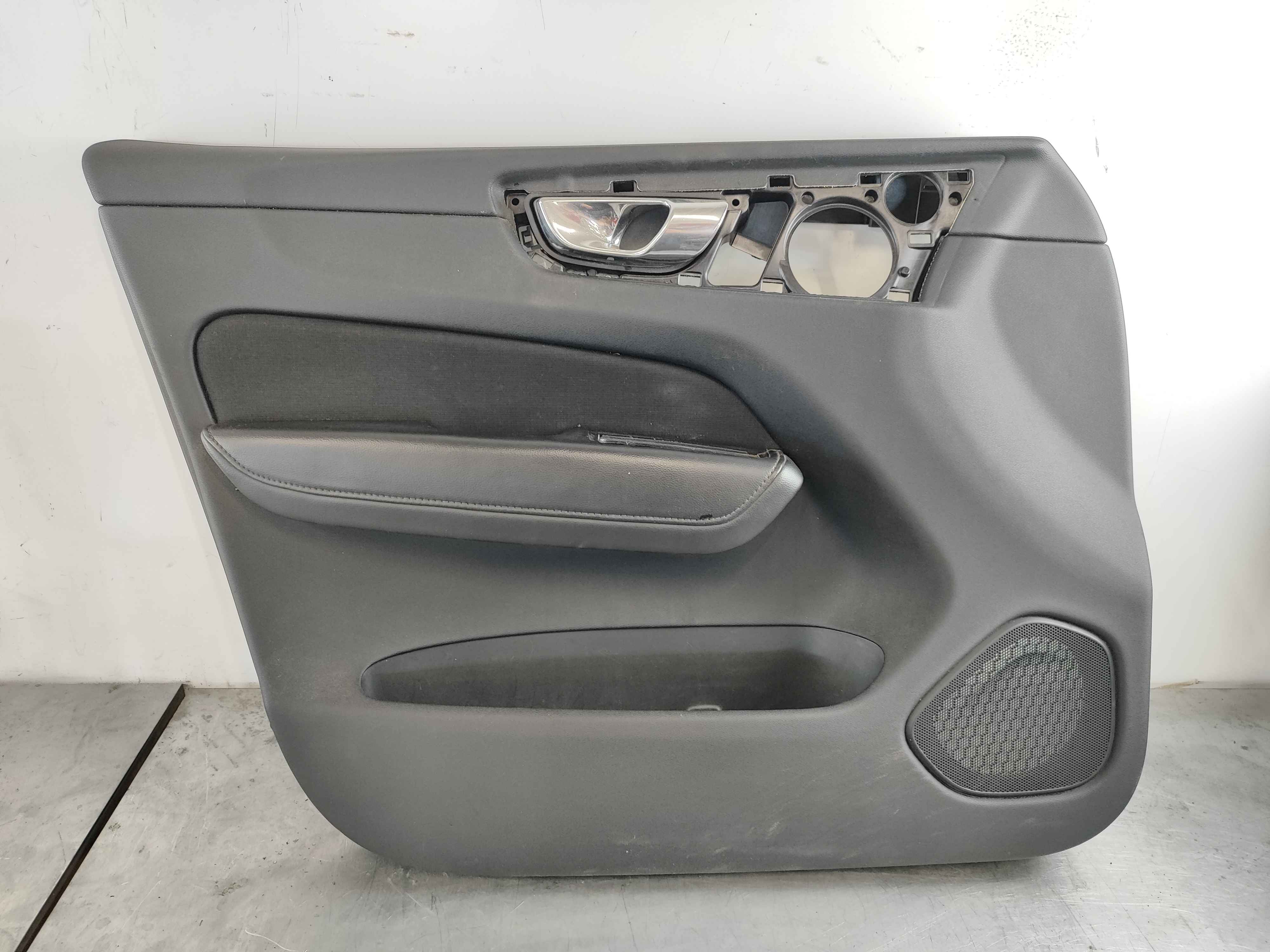 Door panel, right (XC60 (18-))
