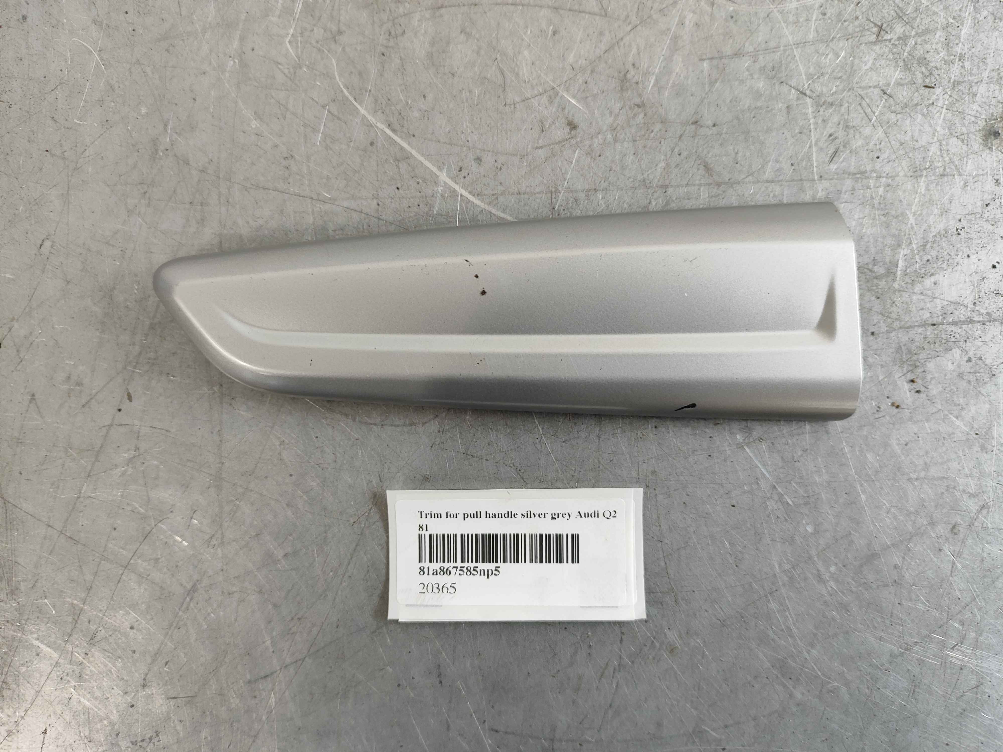 Trim for pull handle silver grey Audi Q2 81