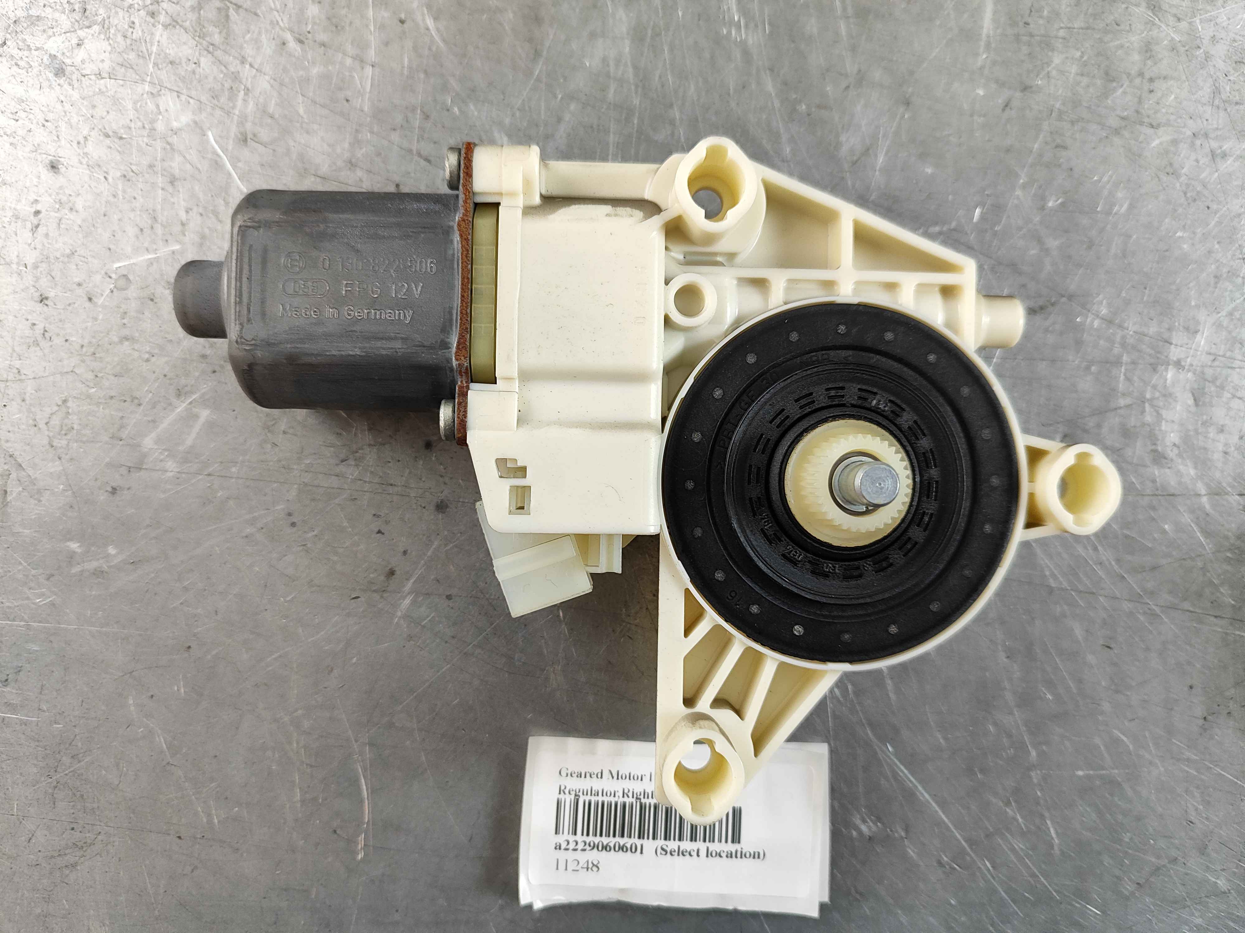 Geared Motor | Window Regulator,Right