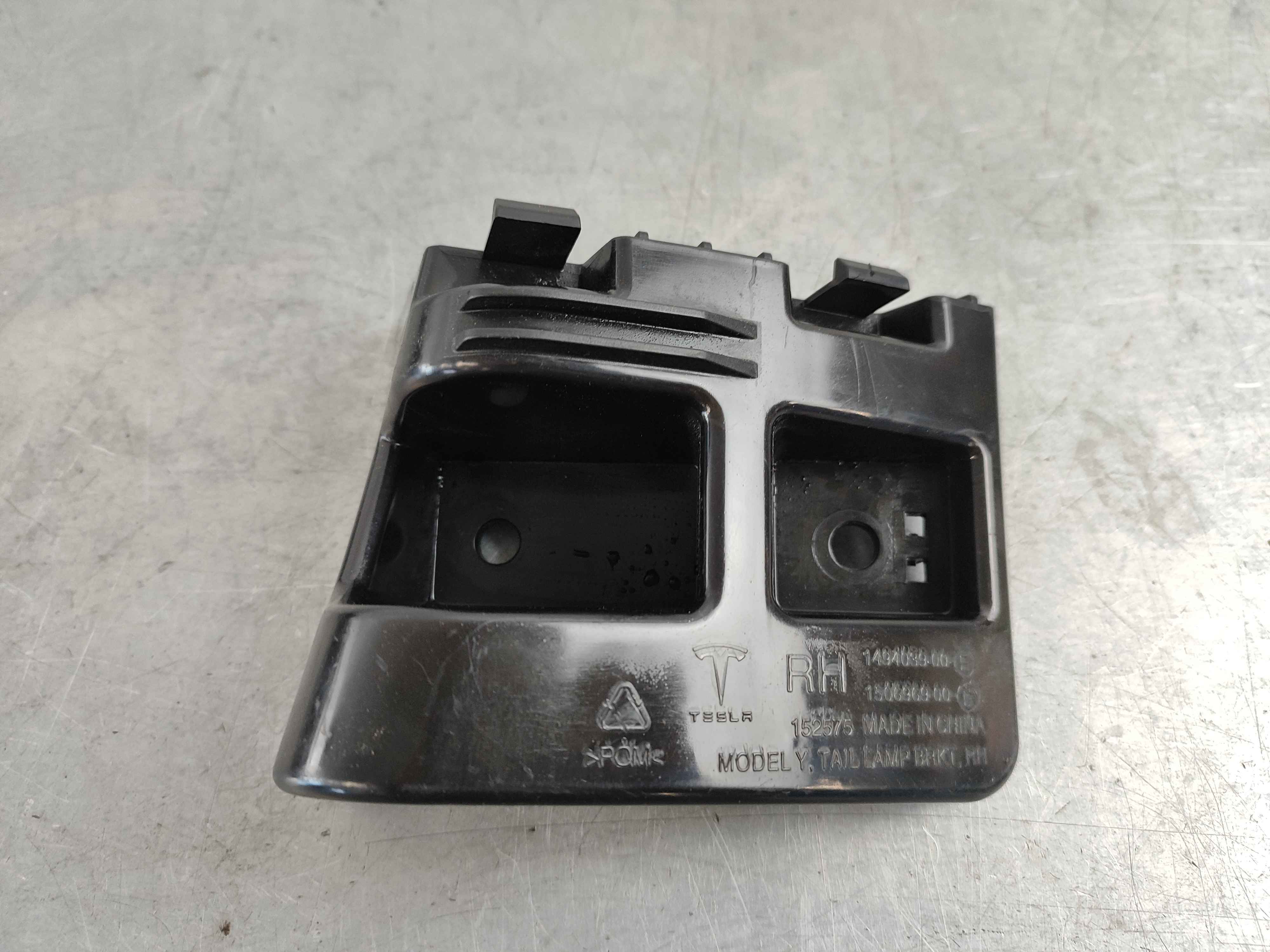 Tesla 150696900e