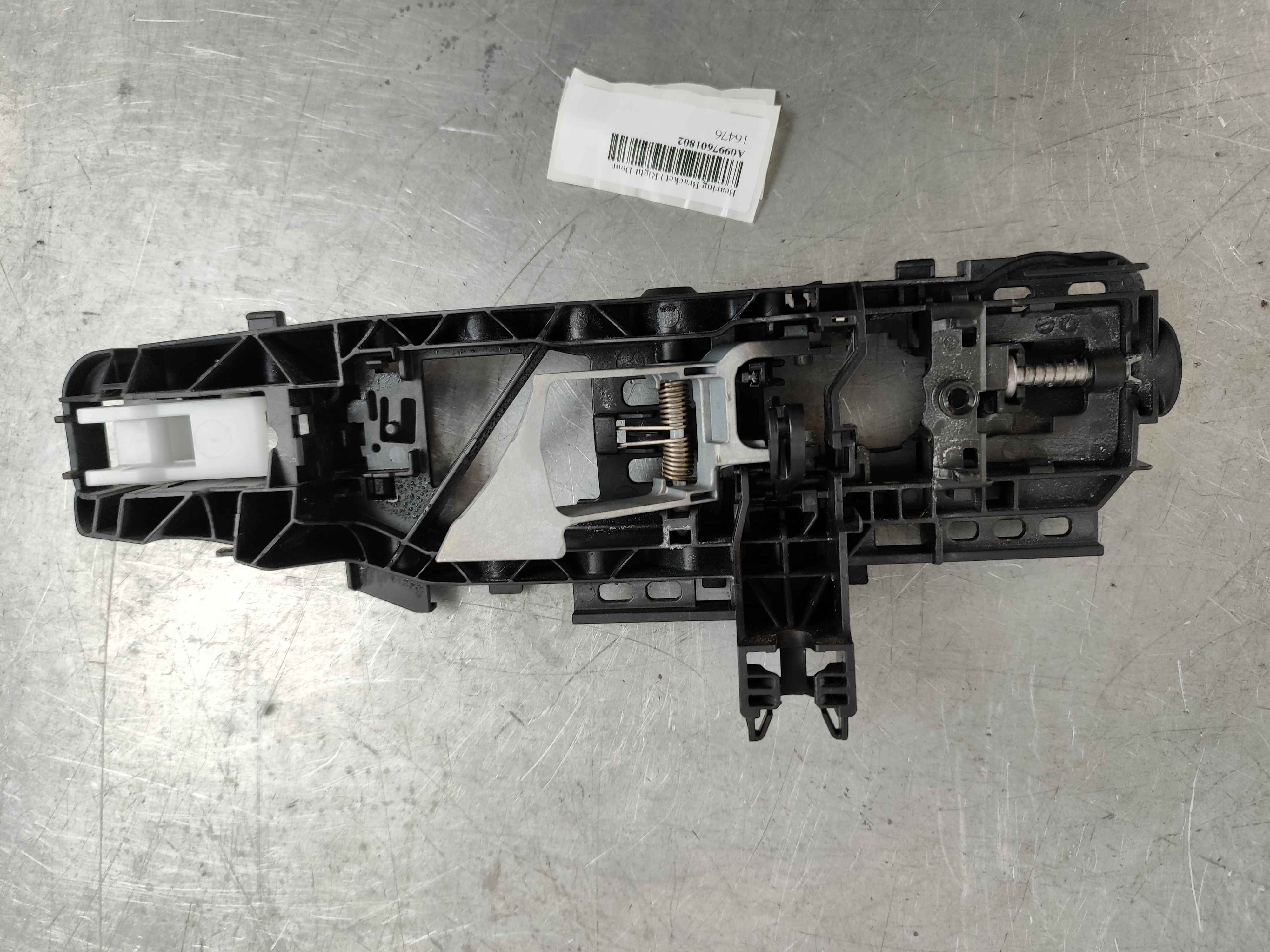 Bearing Bracket | Right Door