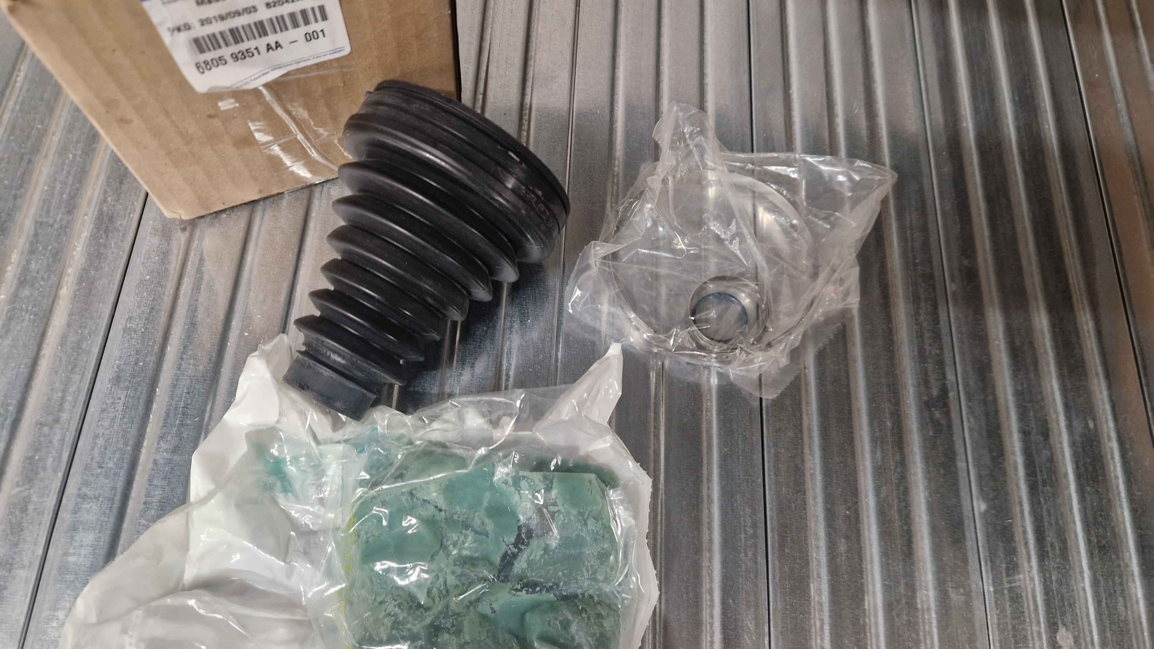 Half Shaft Inner Boot Kit