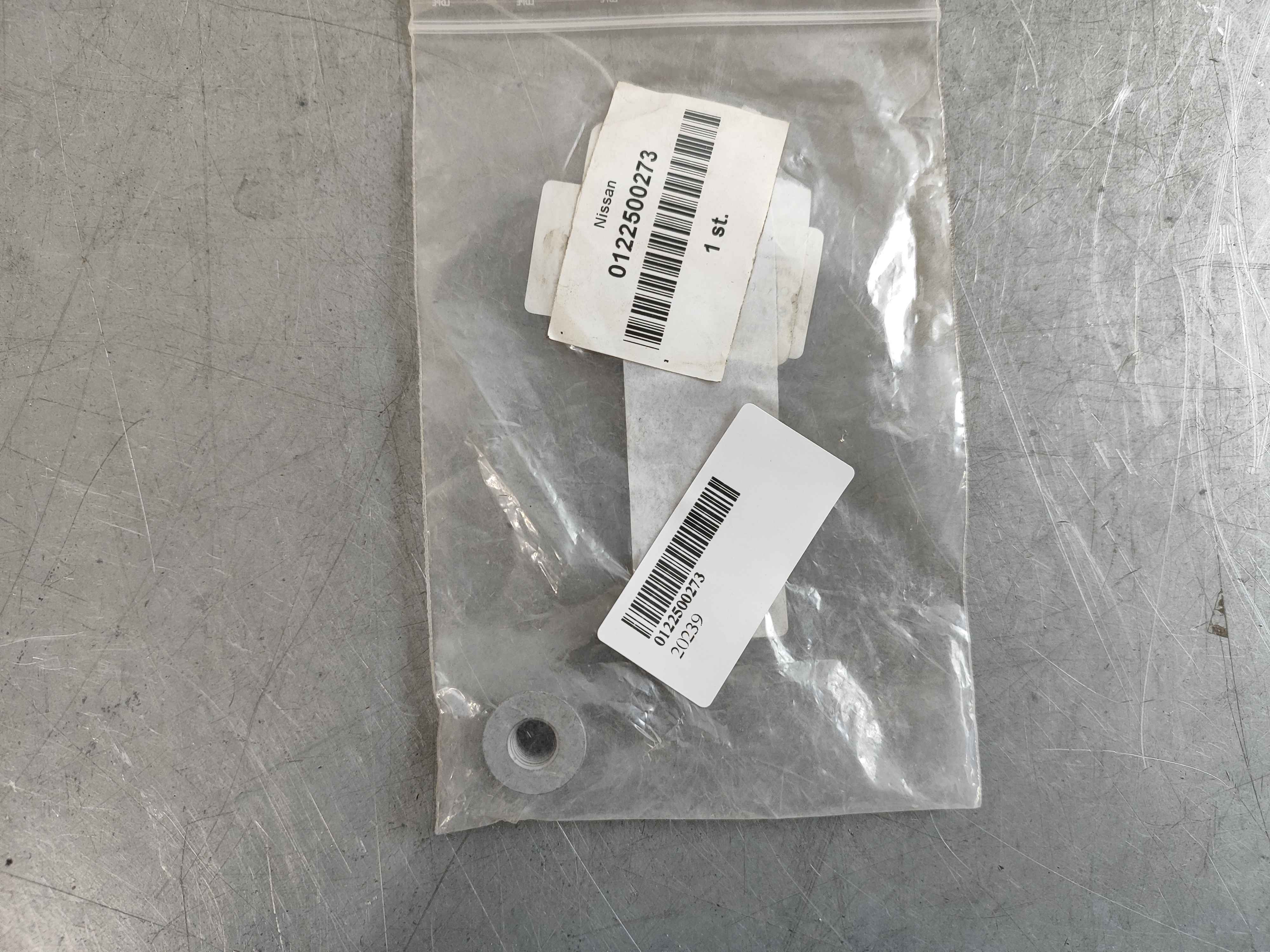 Nissan 0122500273