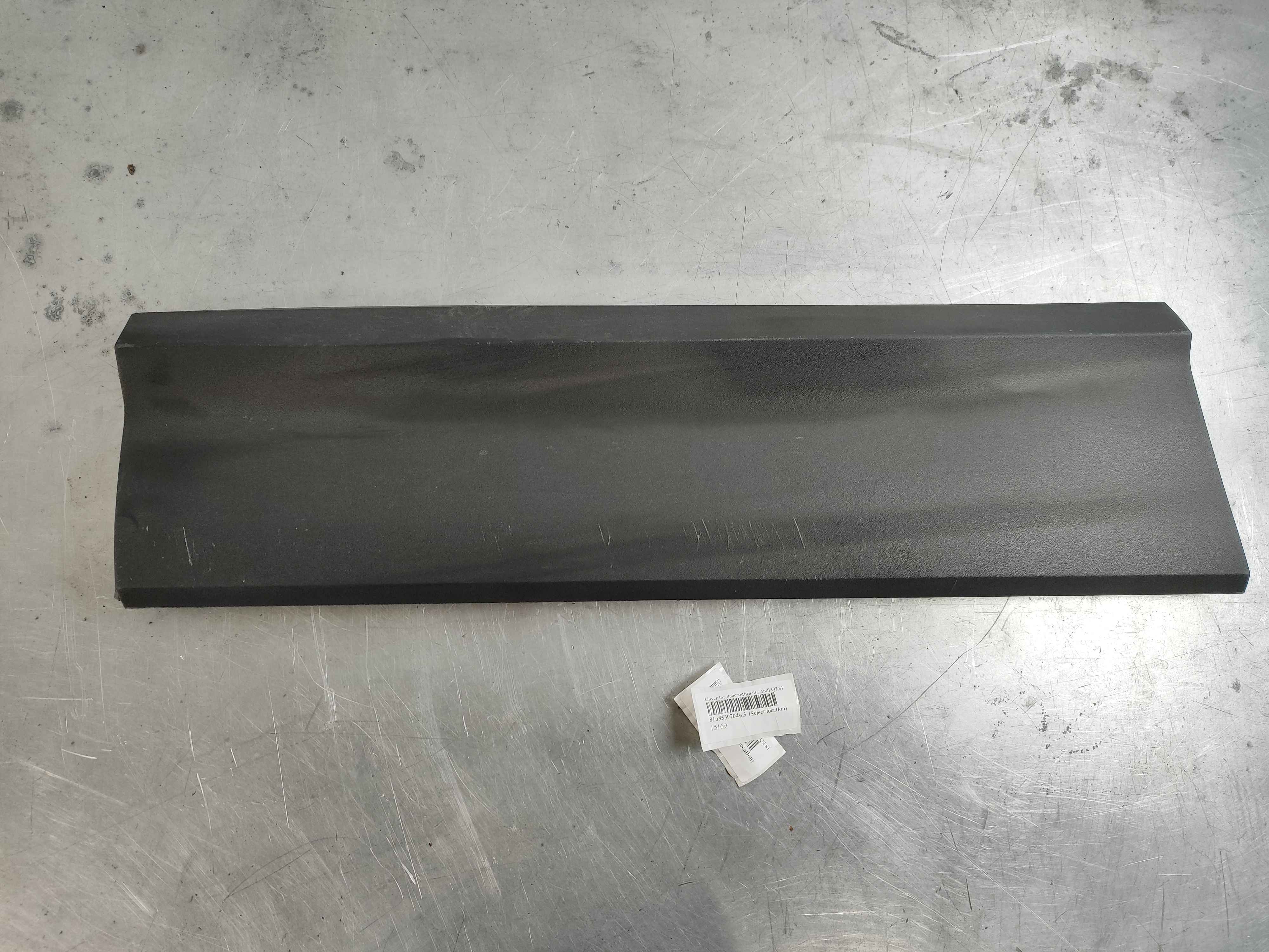 Cover for door anthracite Audi Q2 81