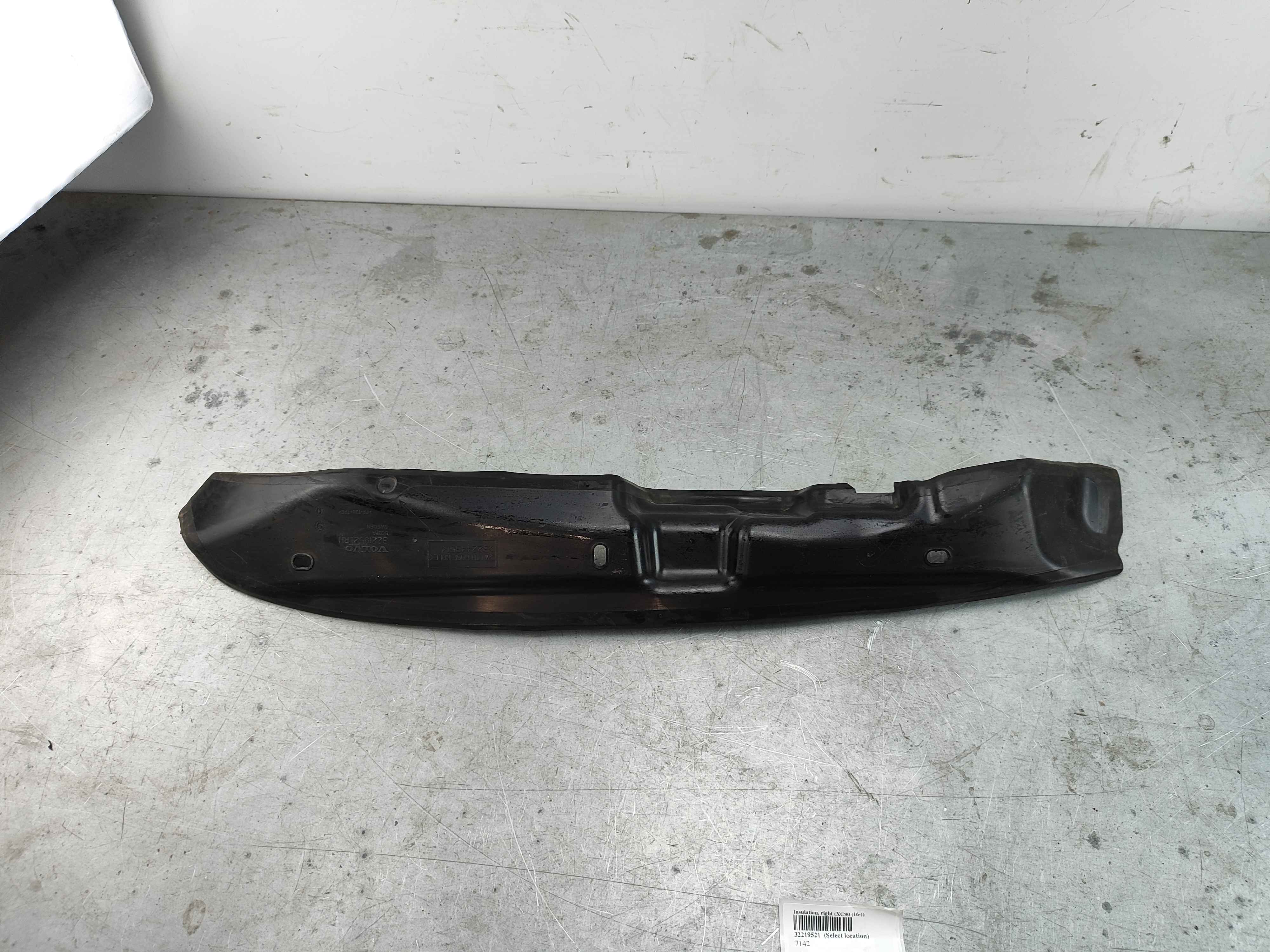 Insulation, right (XC90 (16-))