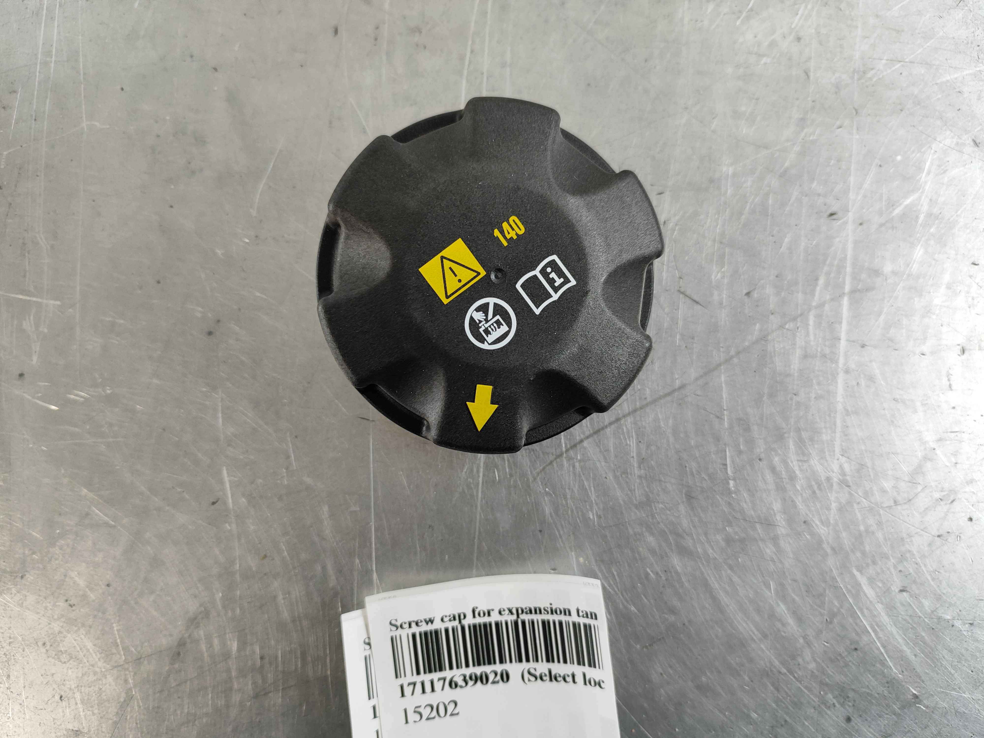 Screw cap for expansion tank BMW