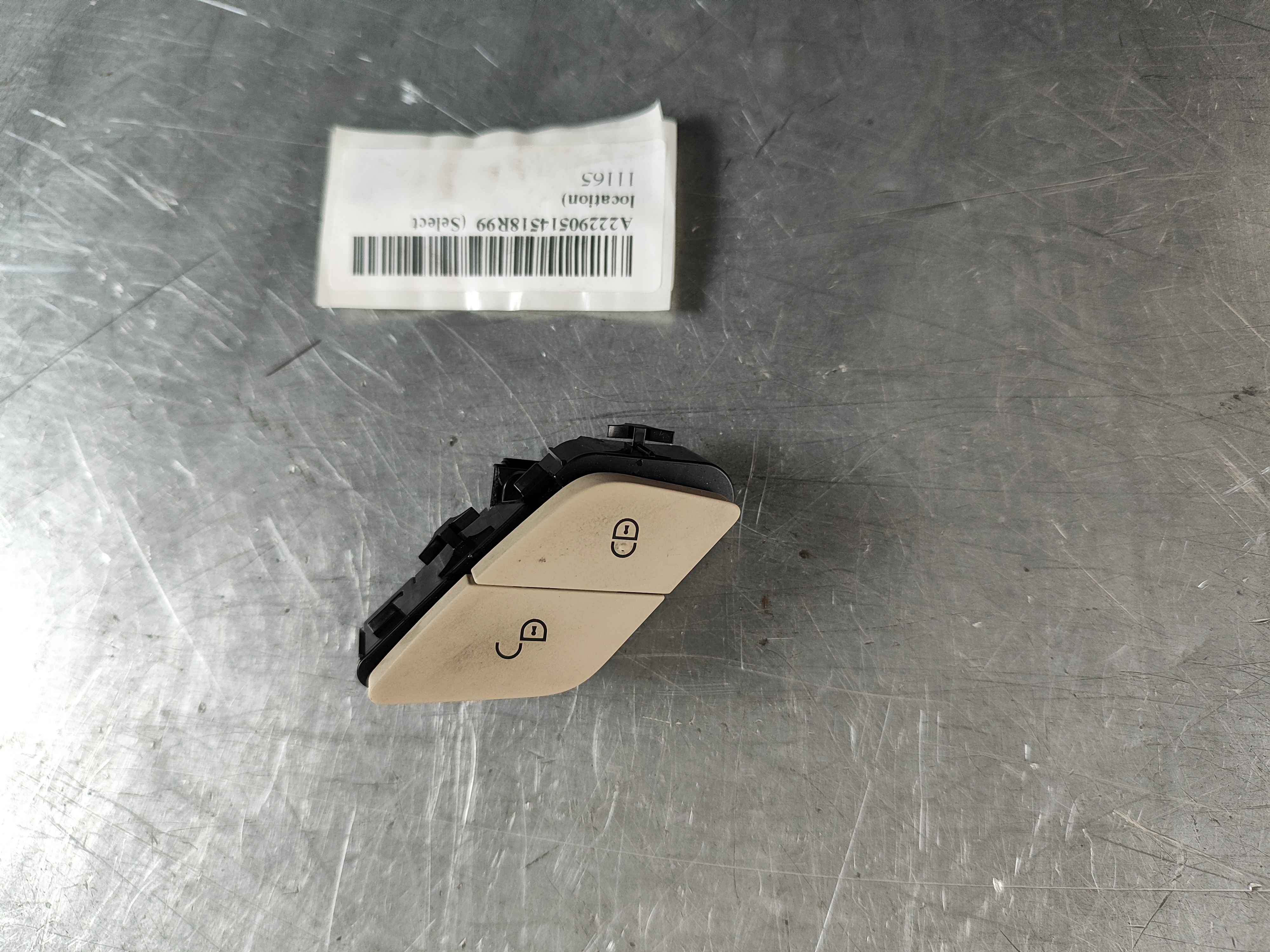 Mercedes-Benz A22290514518R99