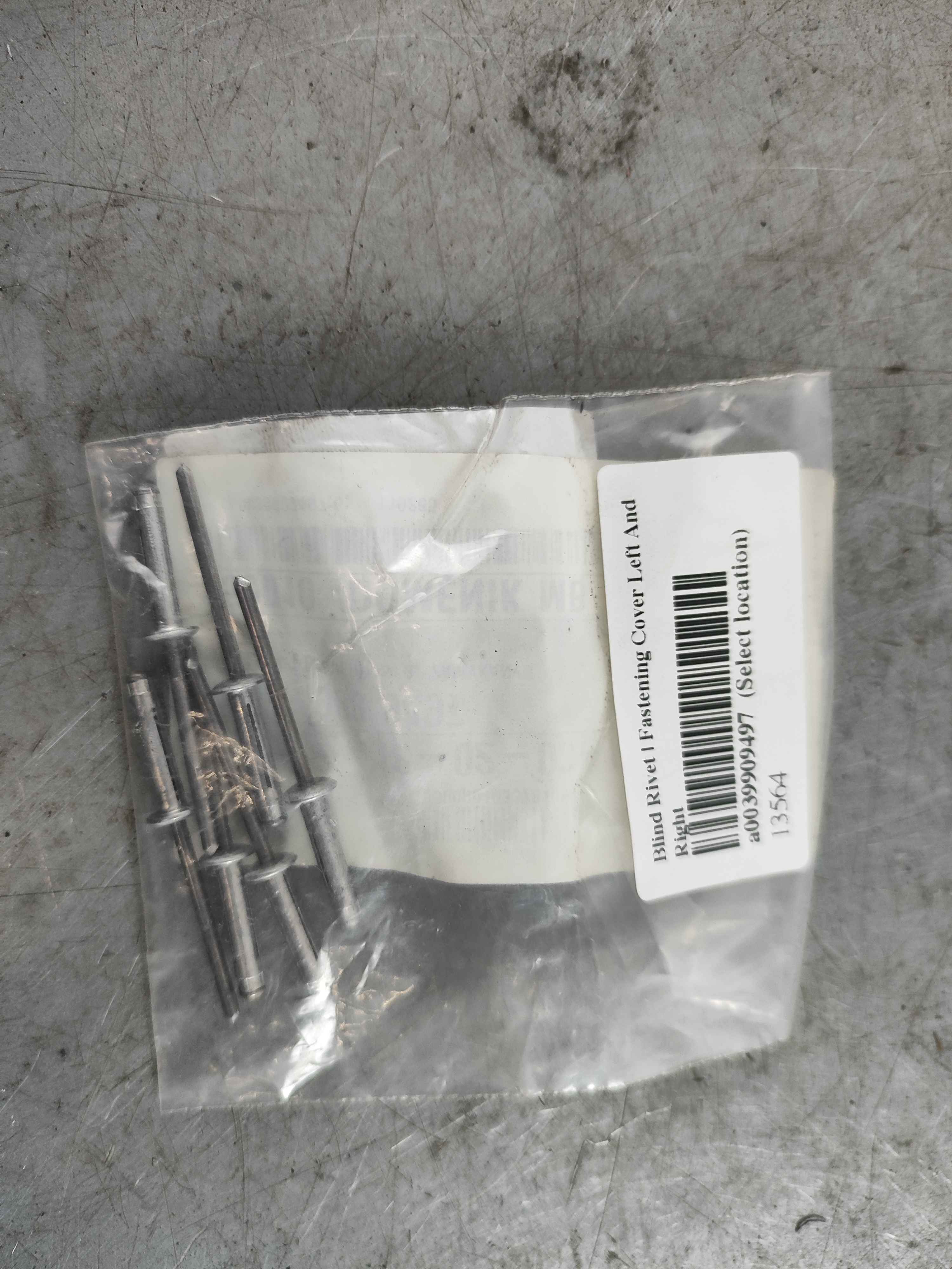 Blind Rivet | Fastening Cover Left And Right