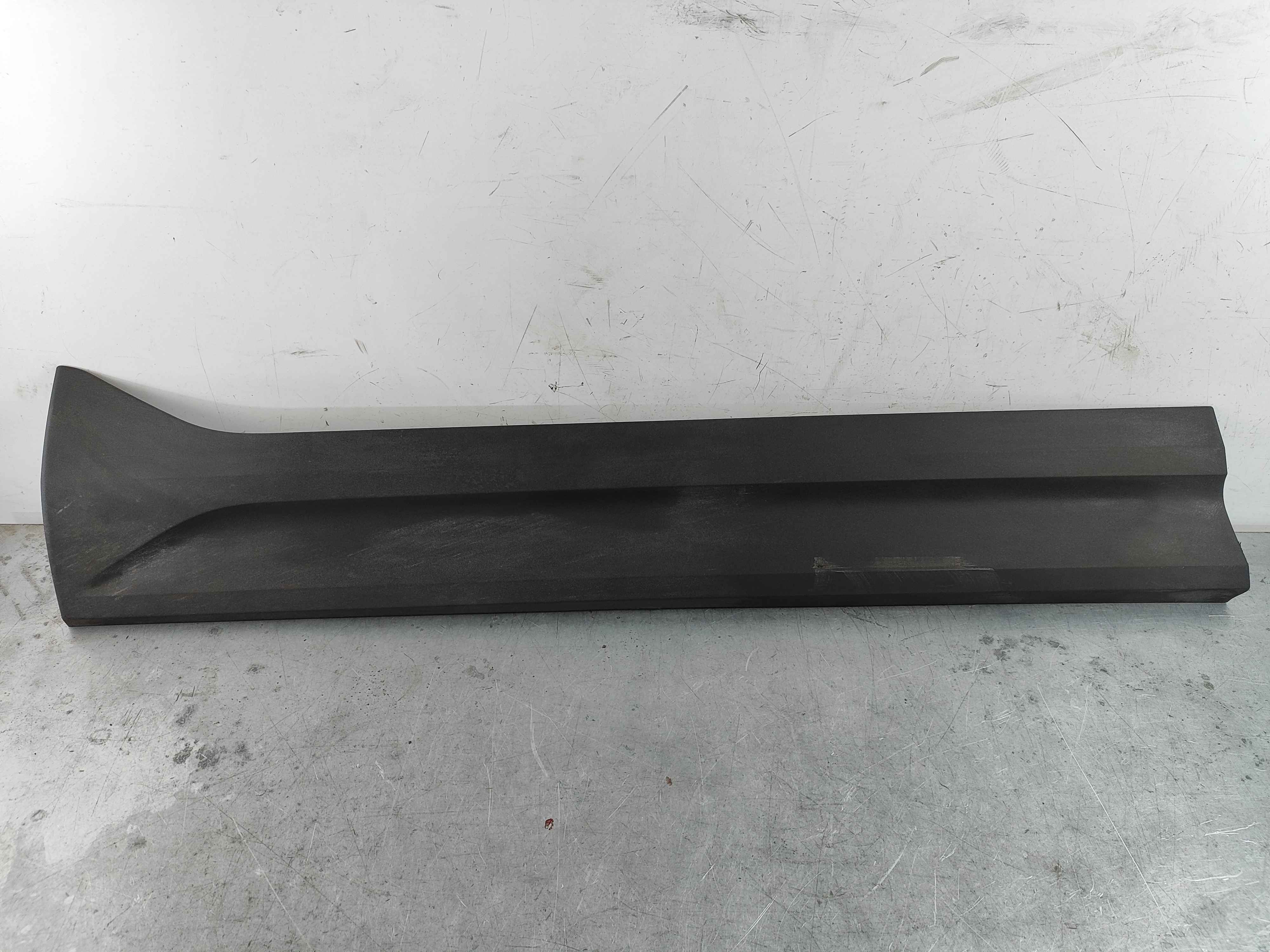 Trim moulding, front lower, left (XC40|C40)
