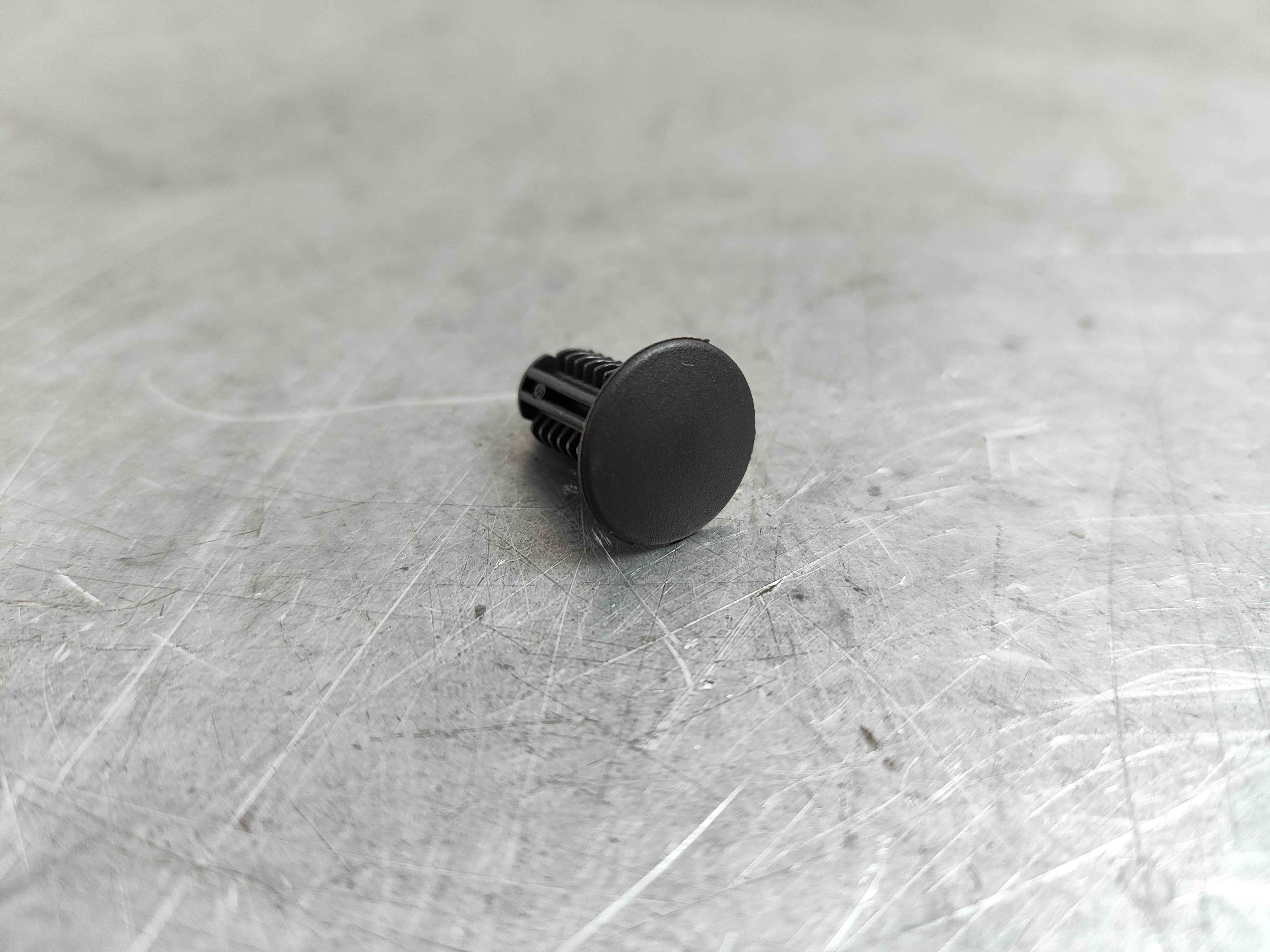 Clamp | Outer End Crossmember