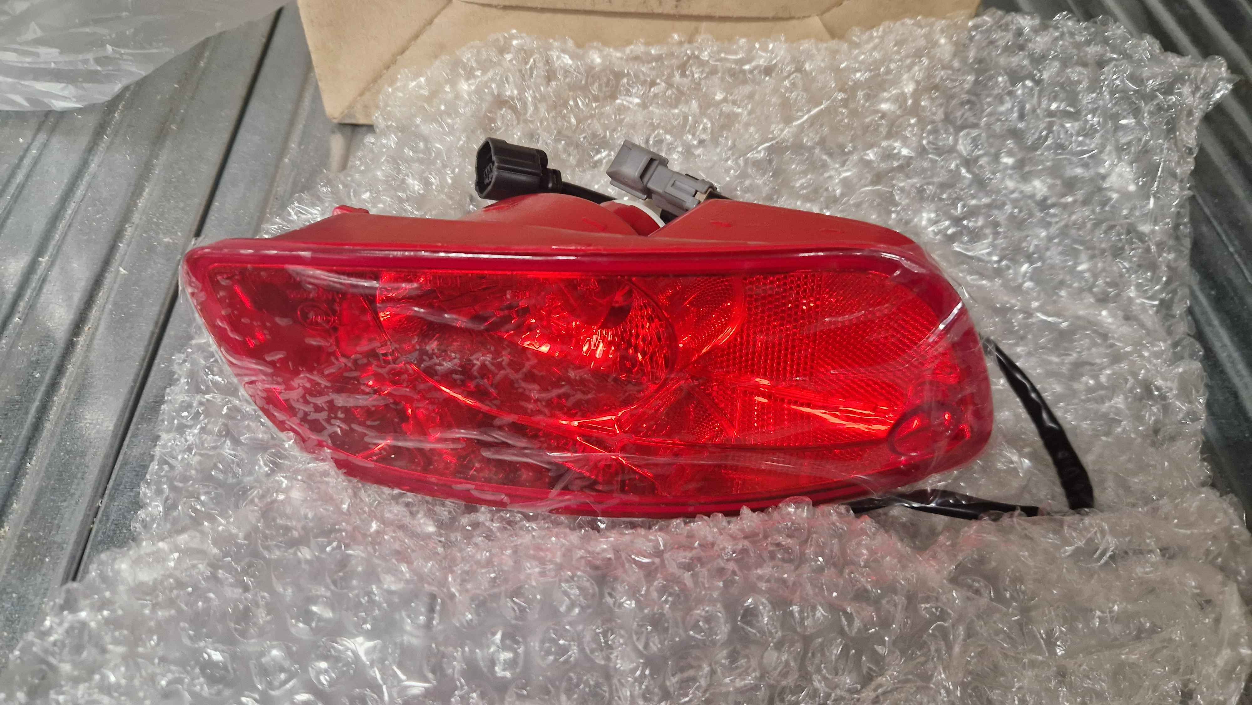 Lamp assy-rear r|refl,lh