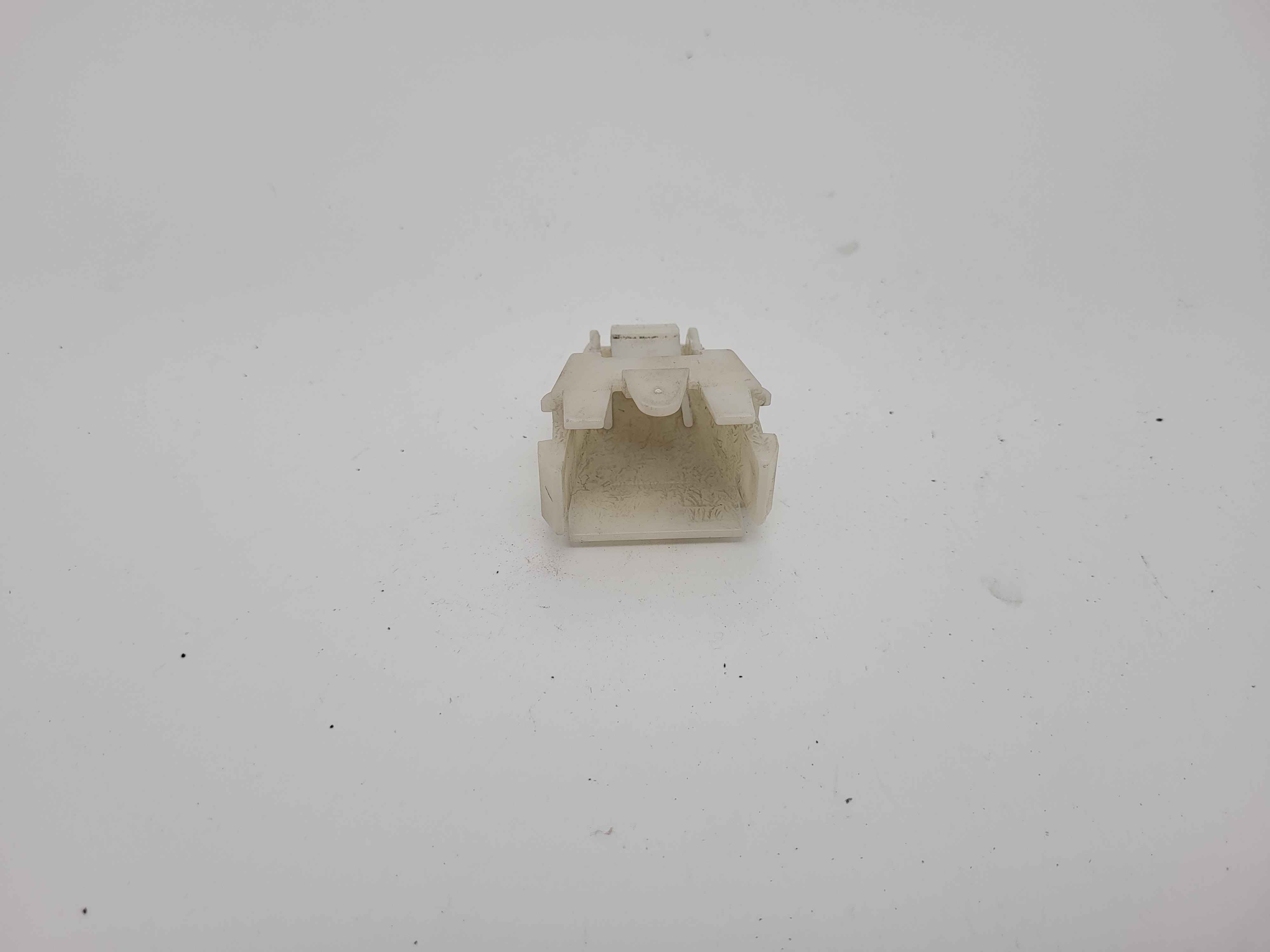 Clip white BMW