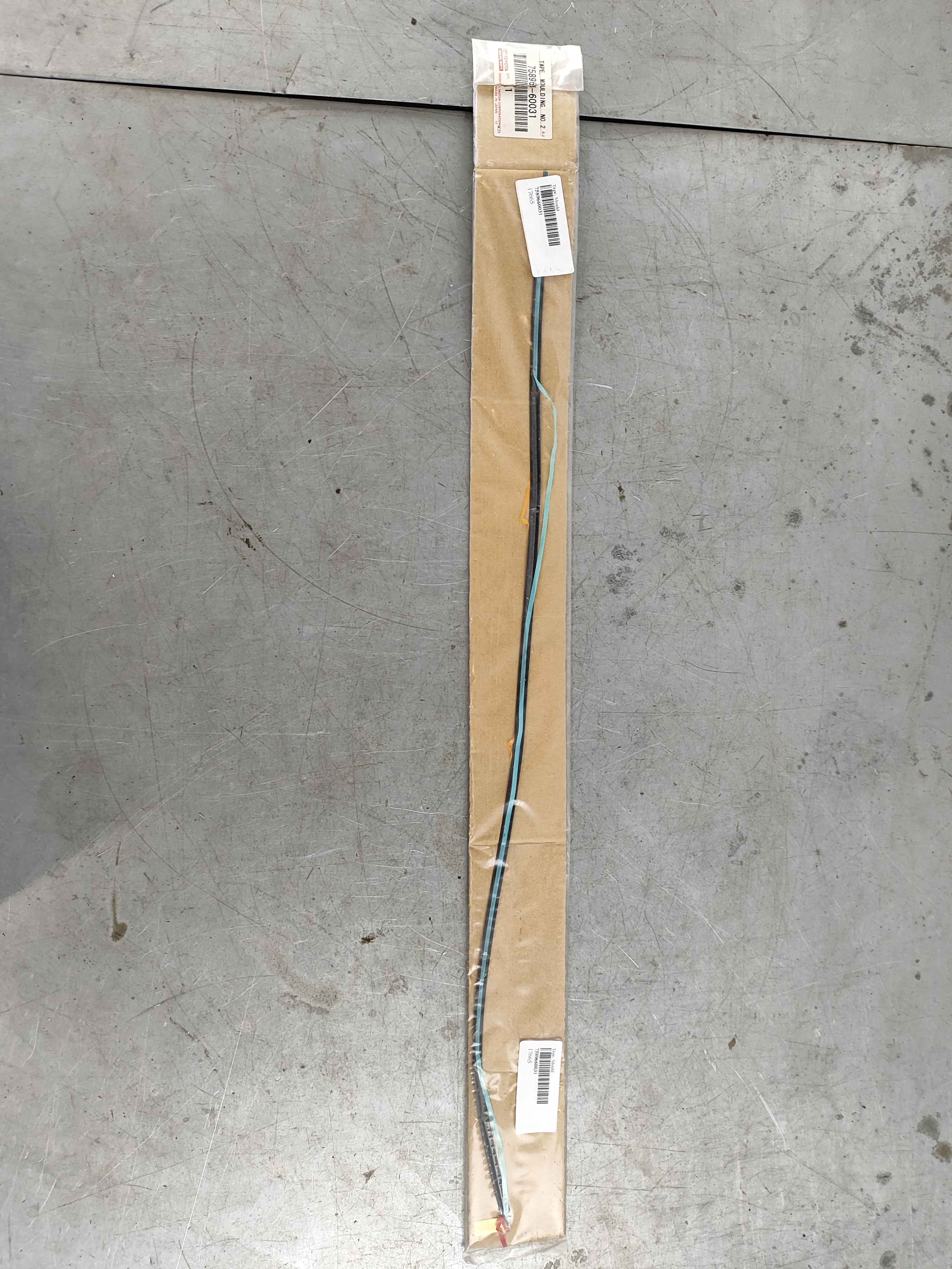 Tape, Mould
