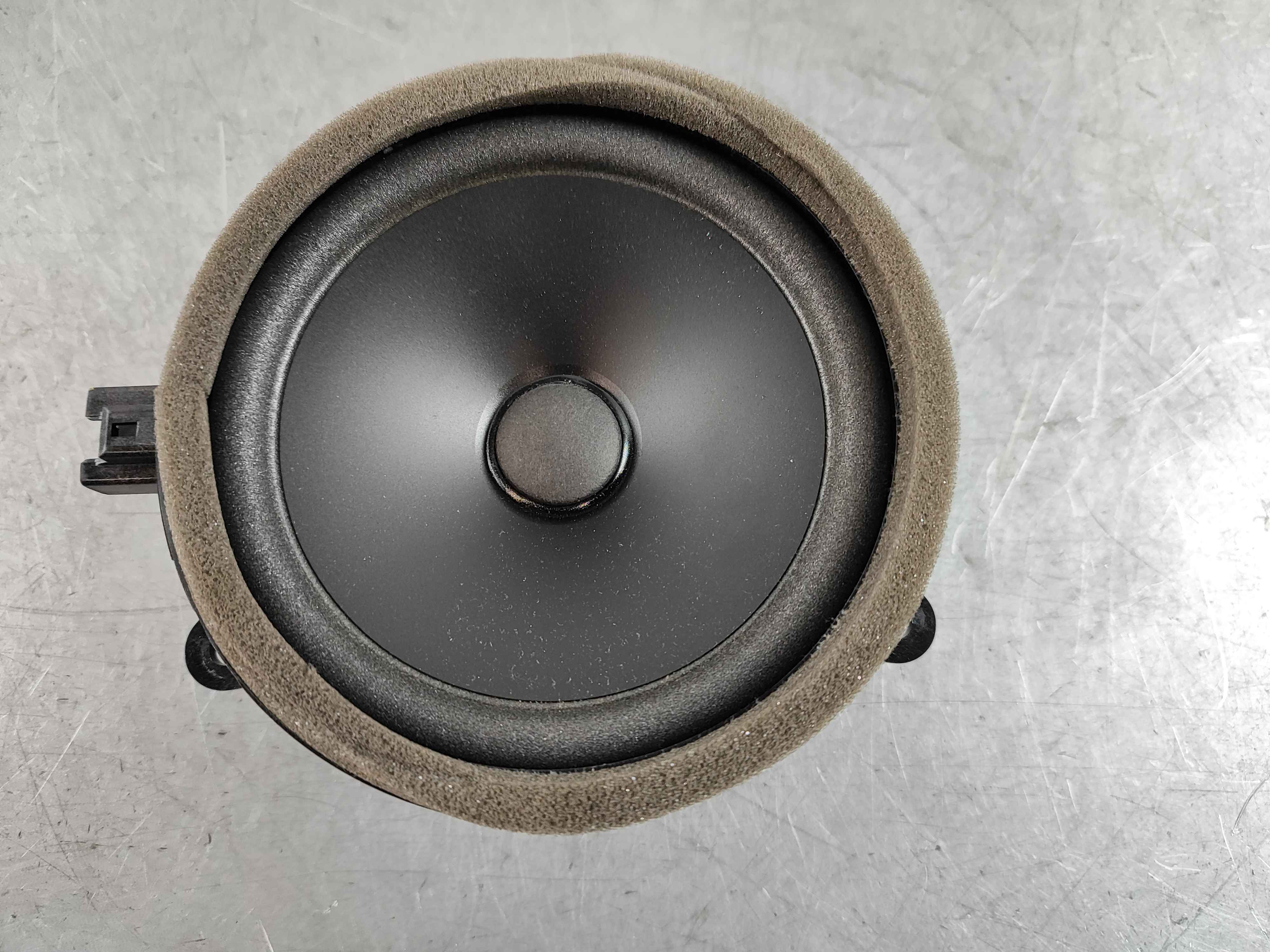 Loudspeaker, rear door, lower (XC40|Polestar 2|C40)