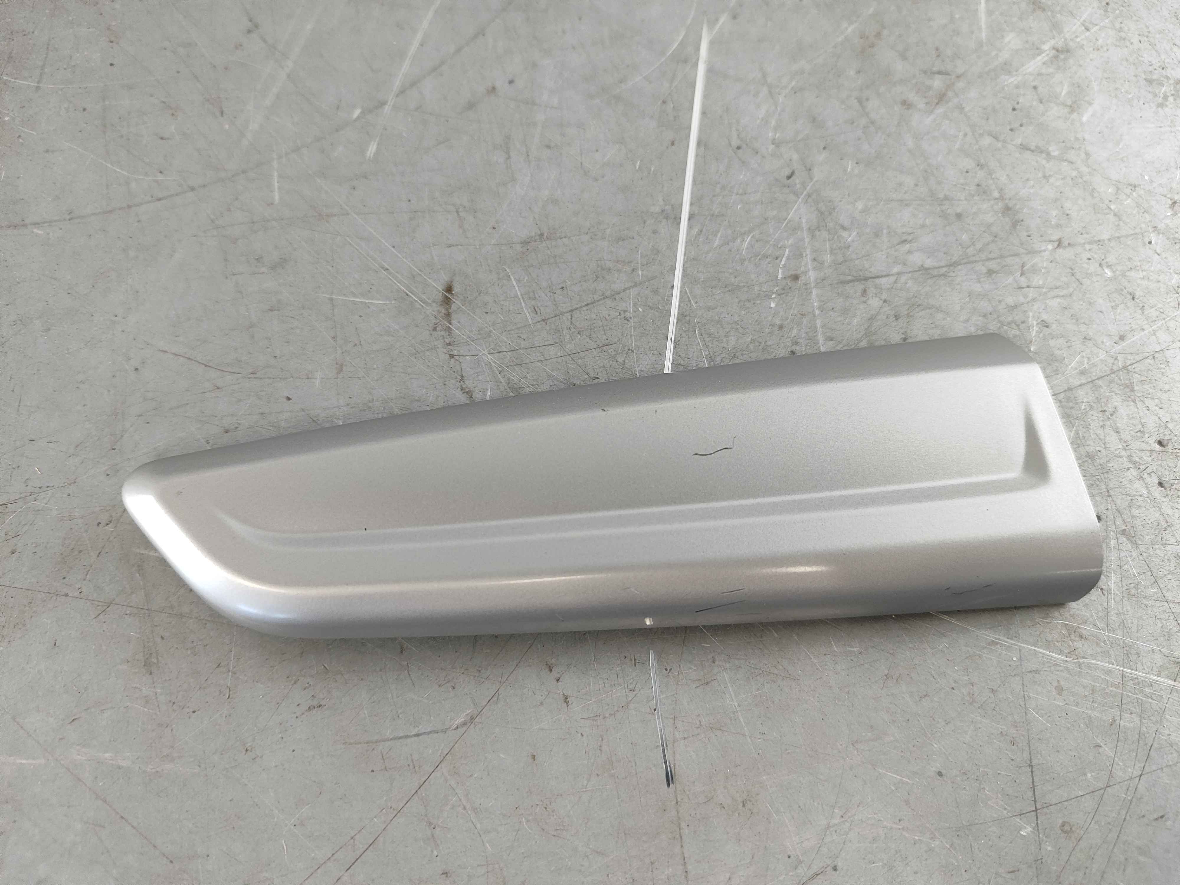 Trim for pull handle silver grey Audi Q2 81
