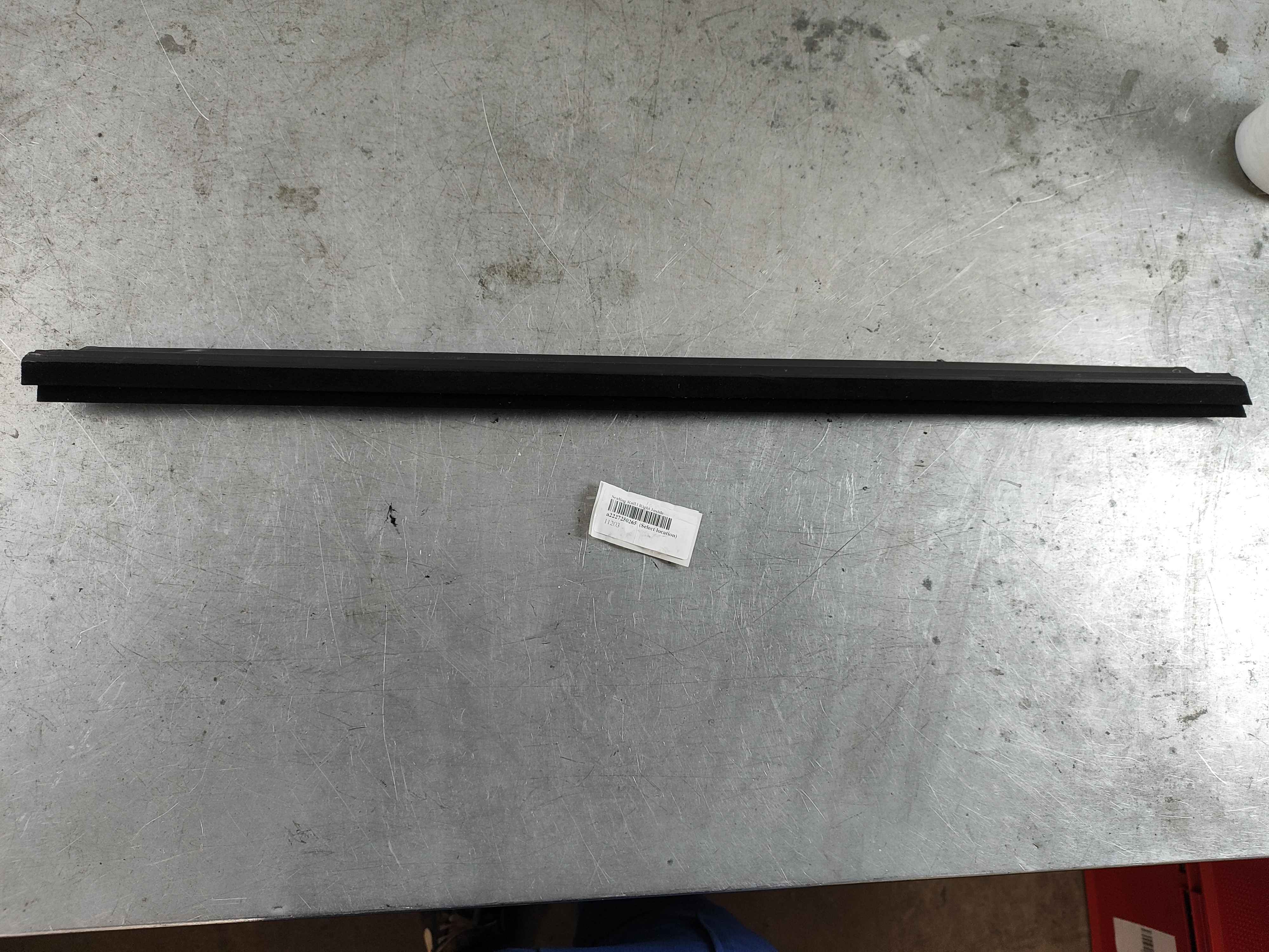 Sealing Rail | Right Inside