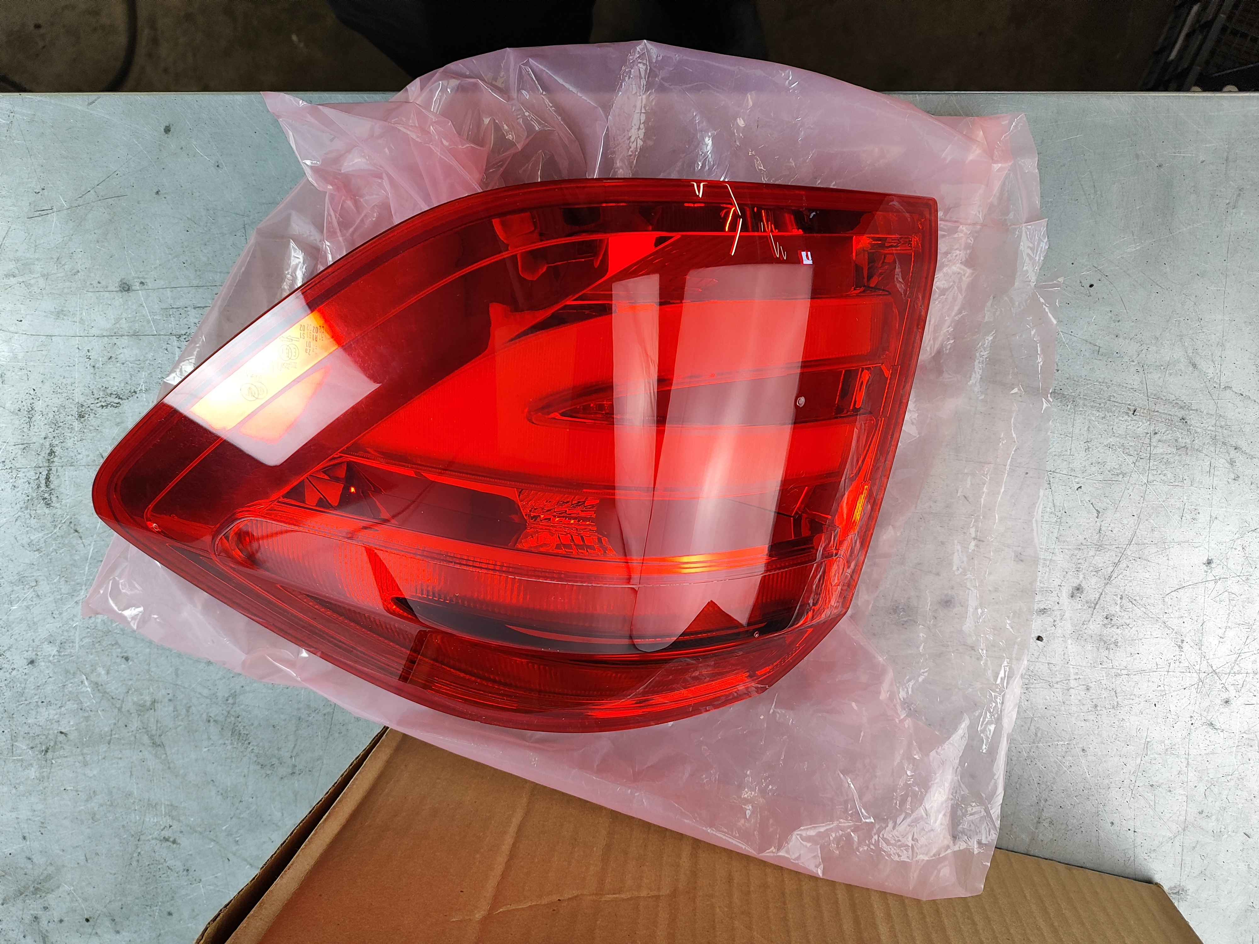 Rear Lamp Combination | Right