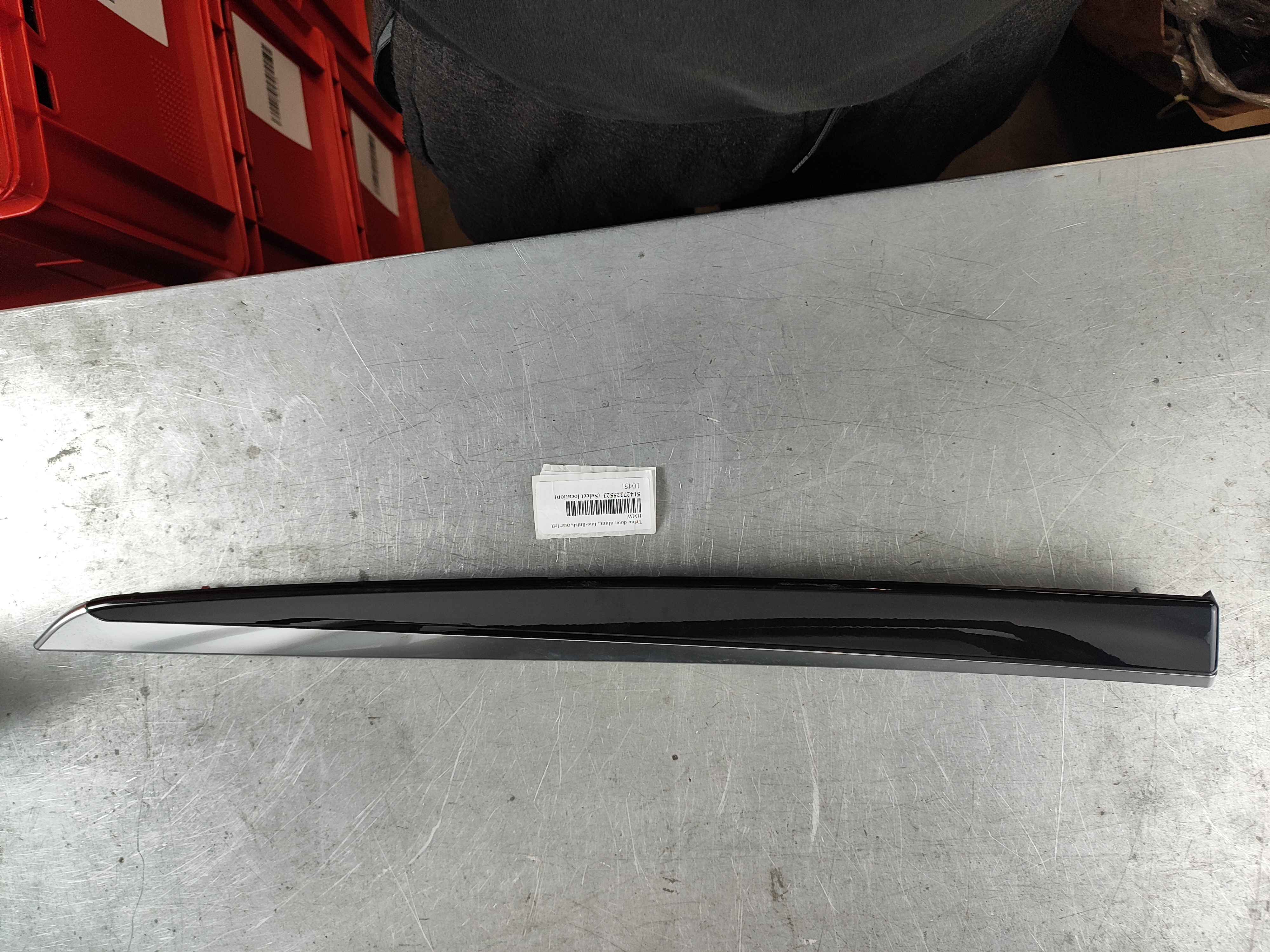 Trim, door, alum., fine-finish,rear left BMW