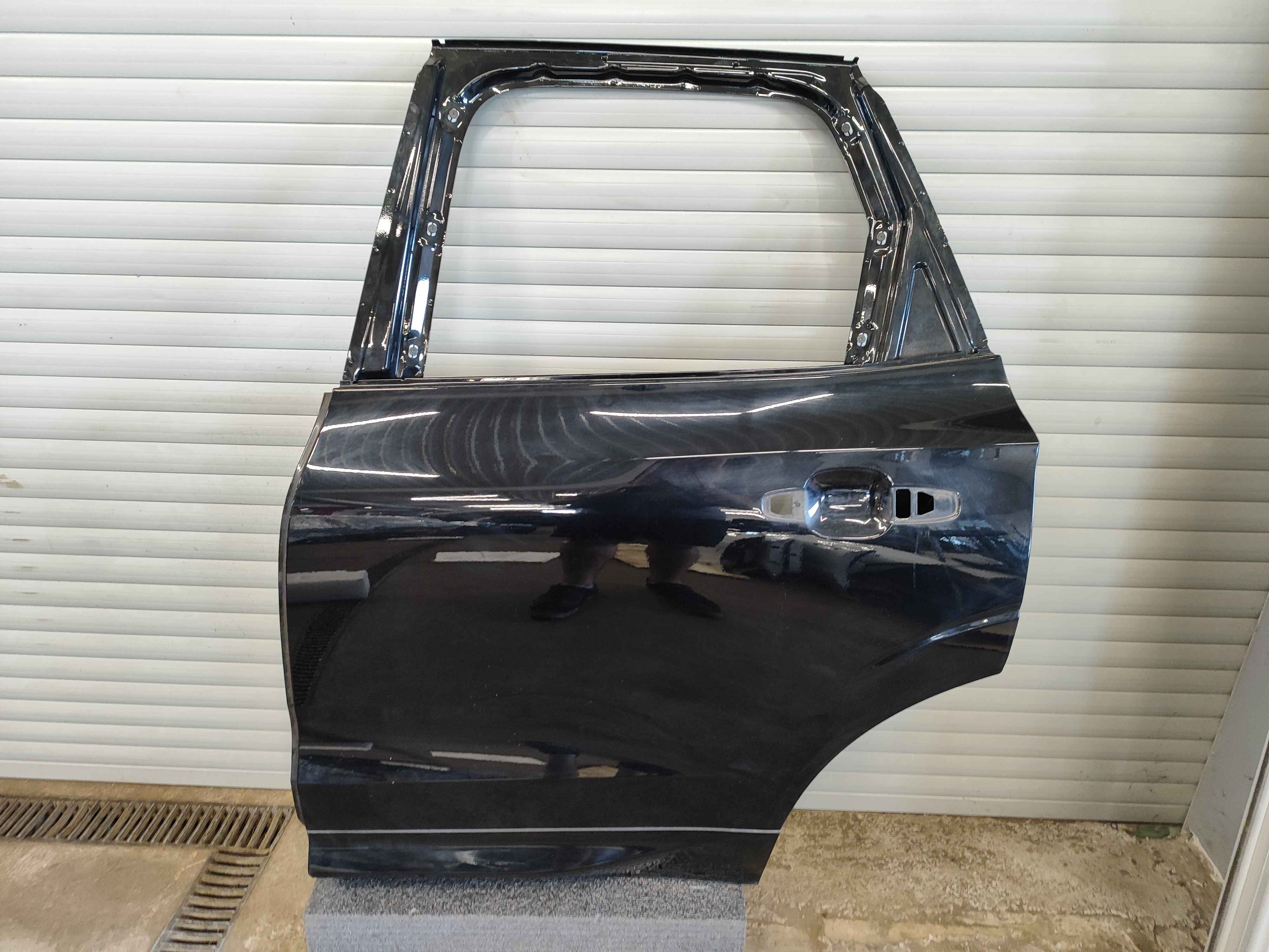 Rear door, left (XC60 (18-))