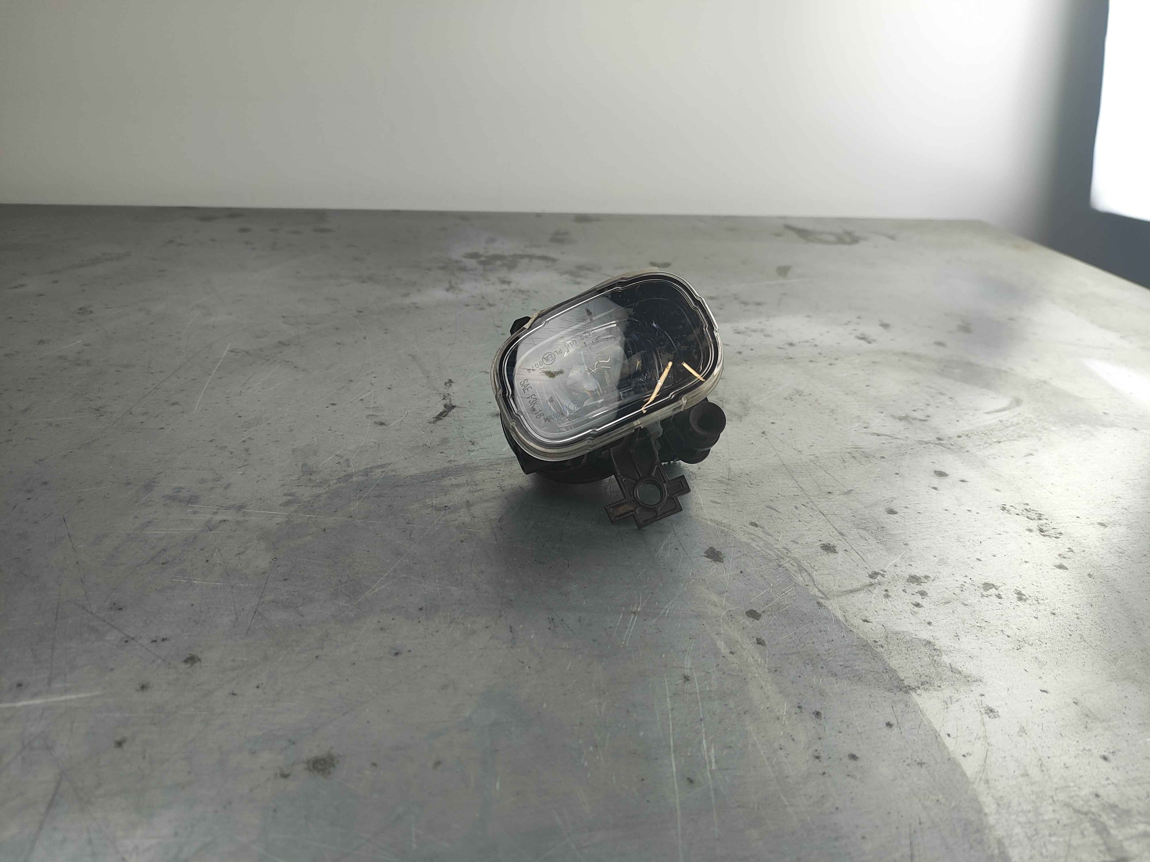 Fog Lamp Assy-L