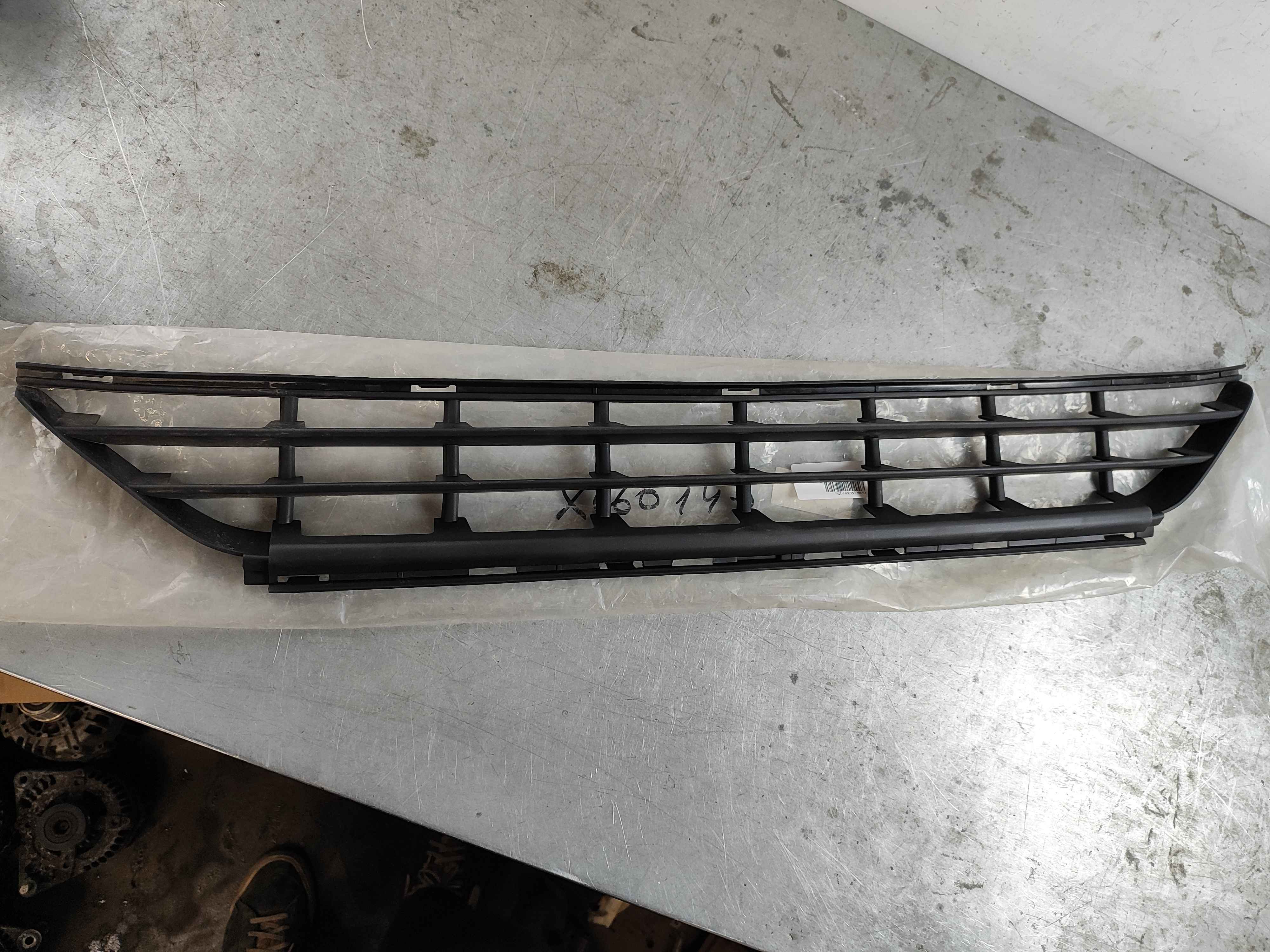 Grille (XC60 (-17))