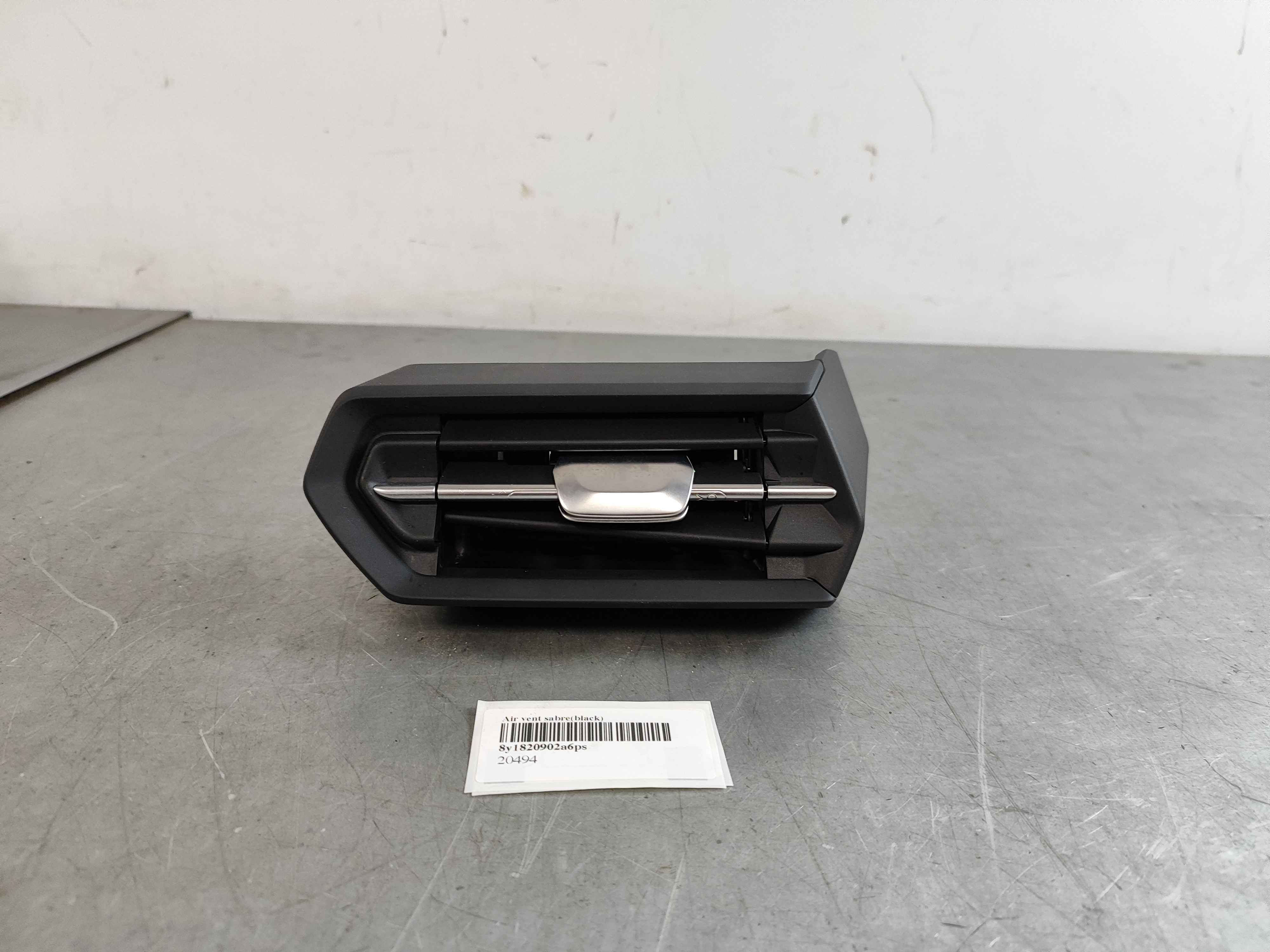 Air vent sabre(black)