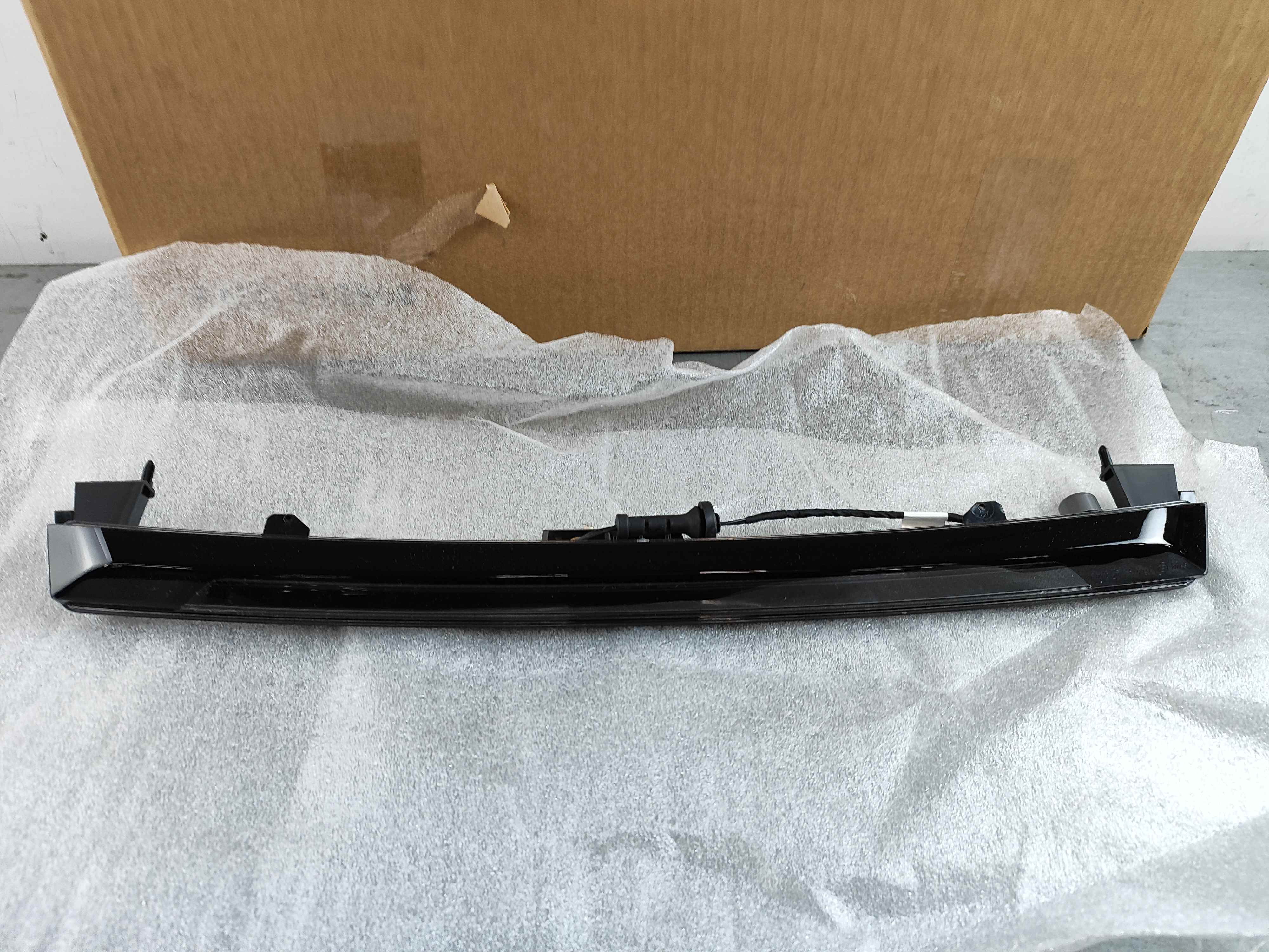 Brake lamp (V60 (19-)|V60 Cross C. (19-))