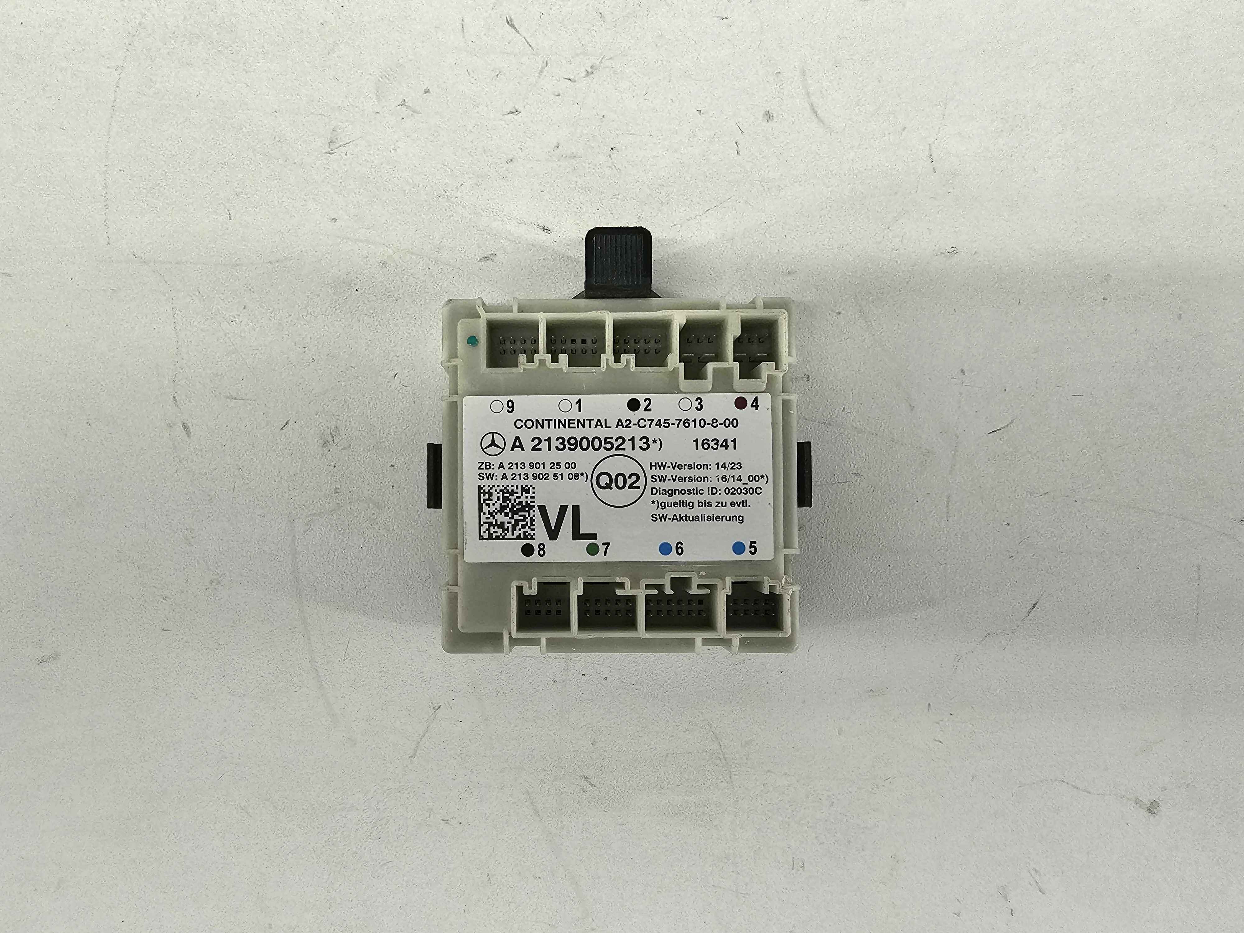 Mercedes-Benz a2139005213