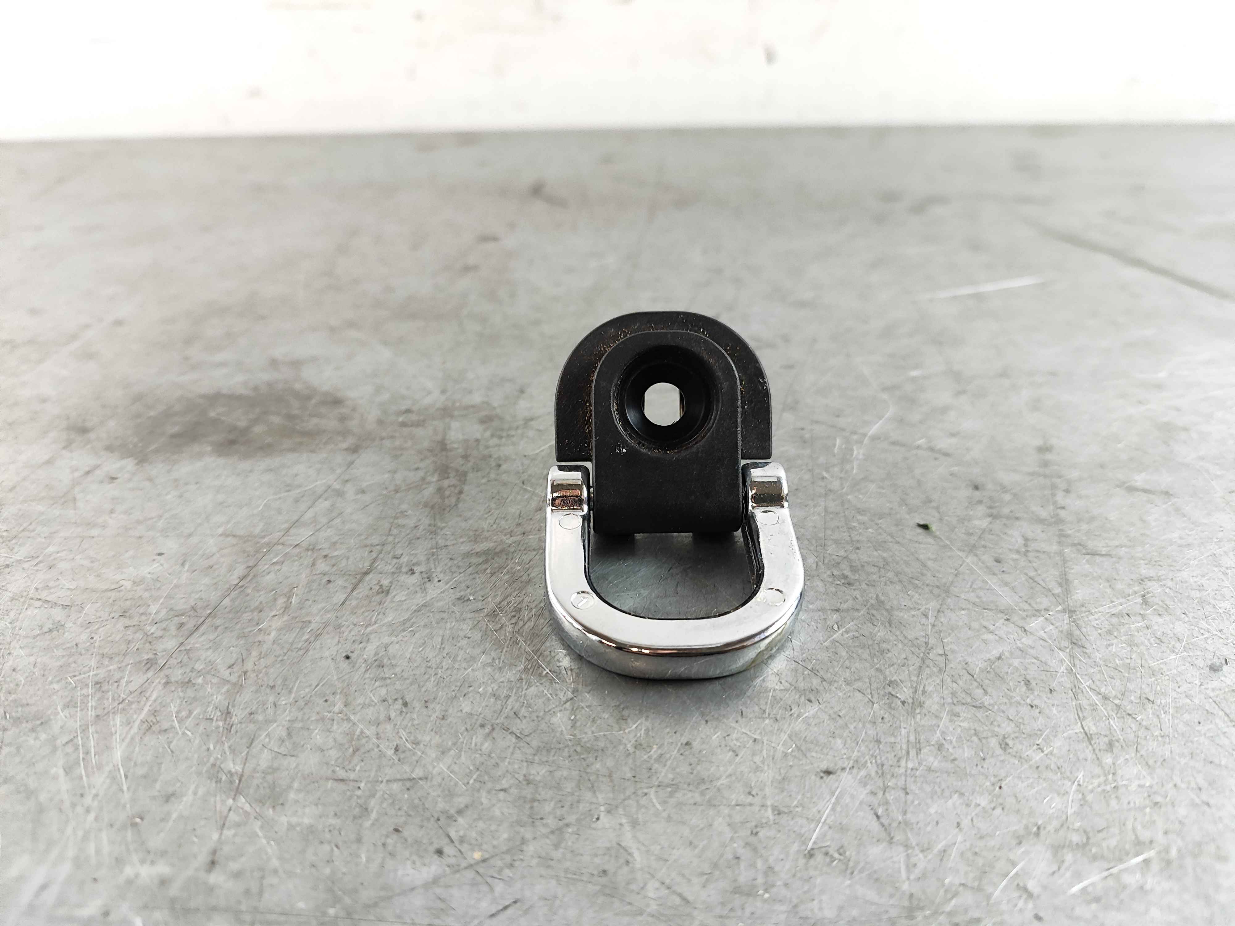 Hook-Luggage Compartment-Tie D