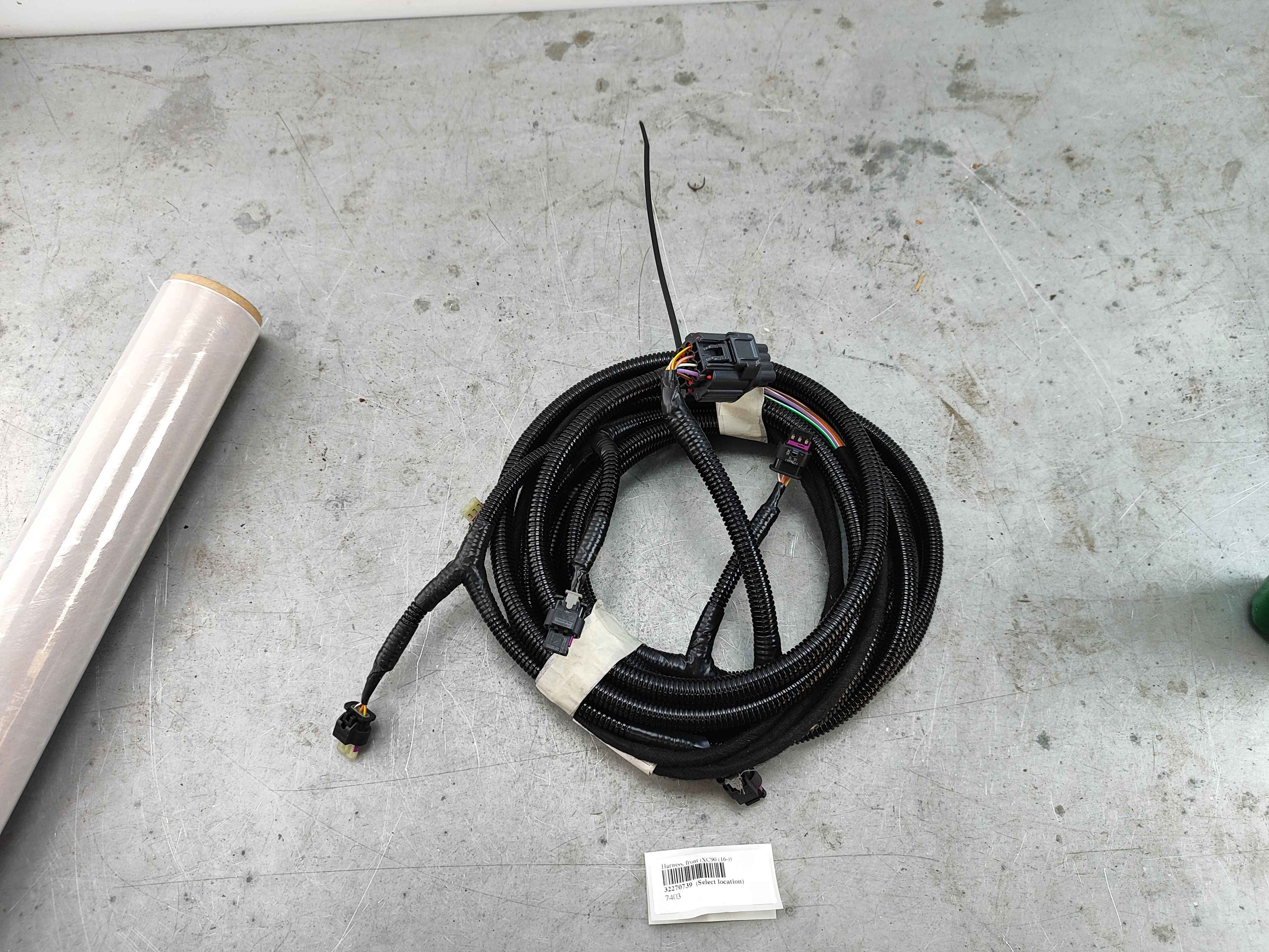 Harness, front (XC90 (16-))