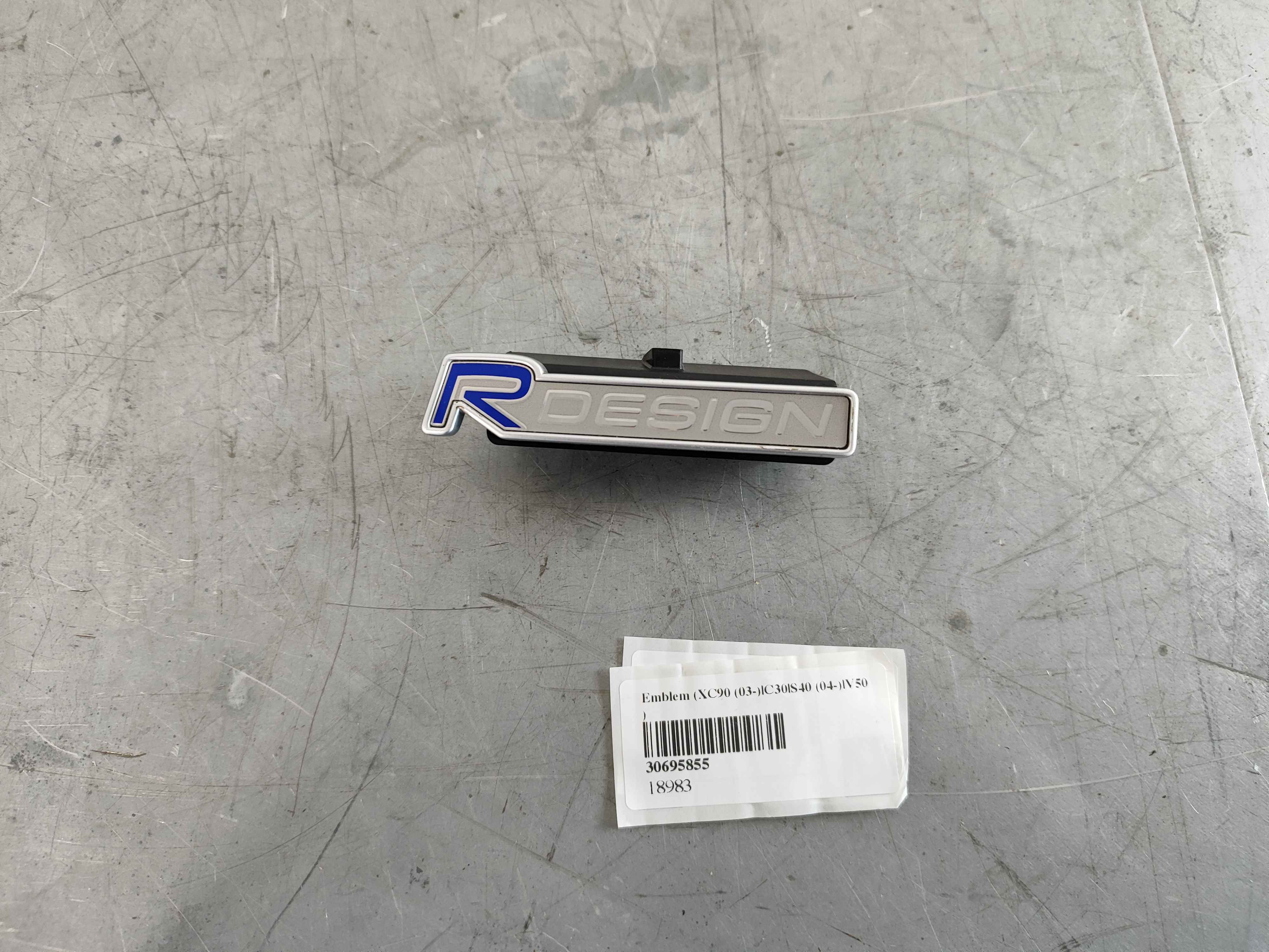 Emblem (XC90 (03-)|C30|S40 (04-)|V50 )