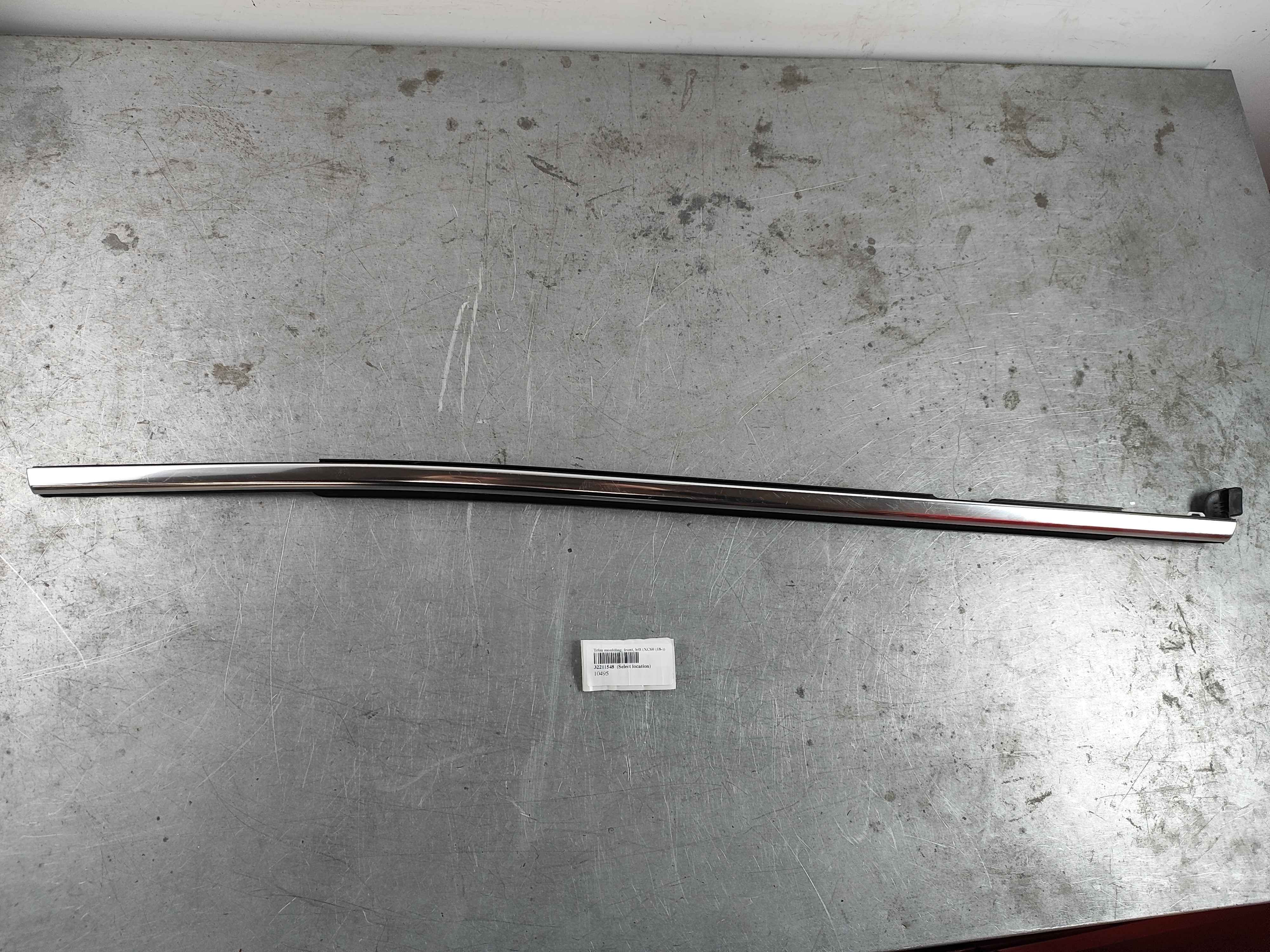 Trim moulding, front, left (XC60 (18-))