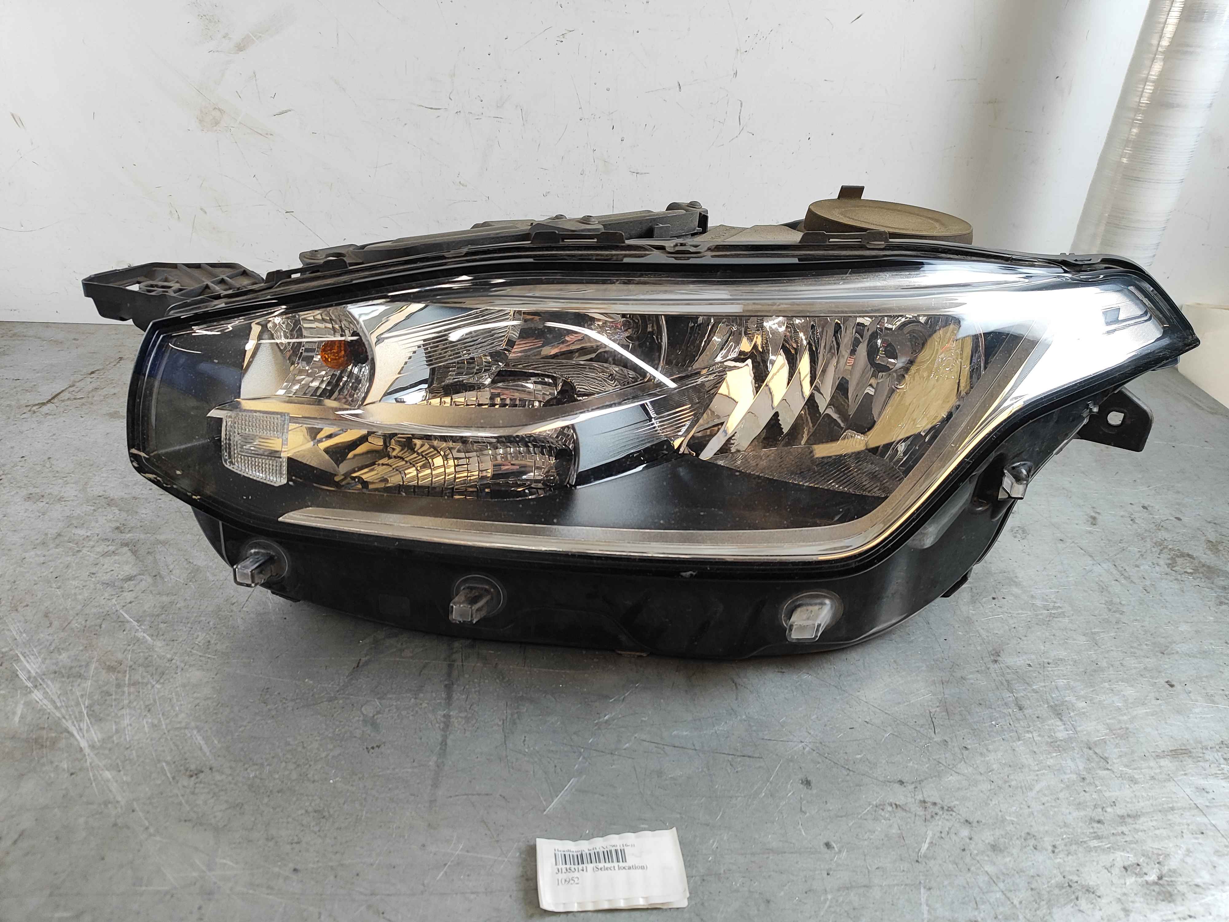 Headlamp, left (XC90 (16-))