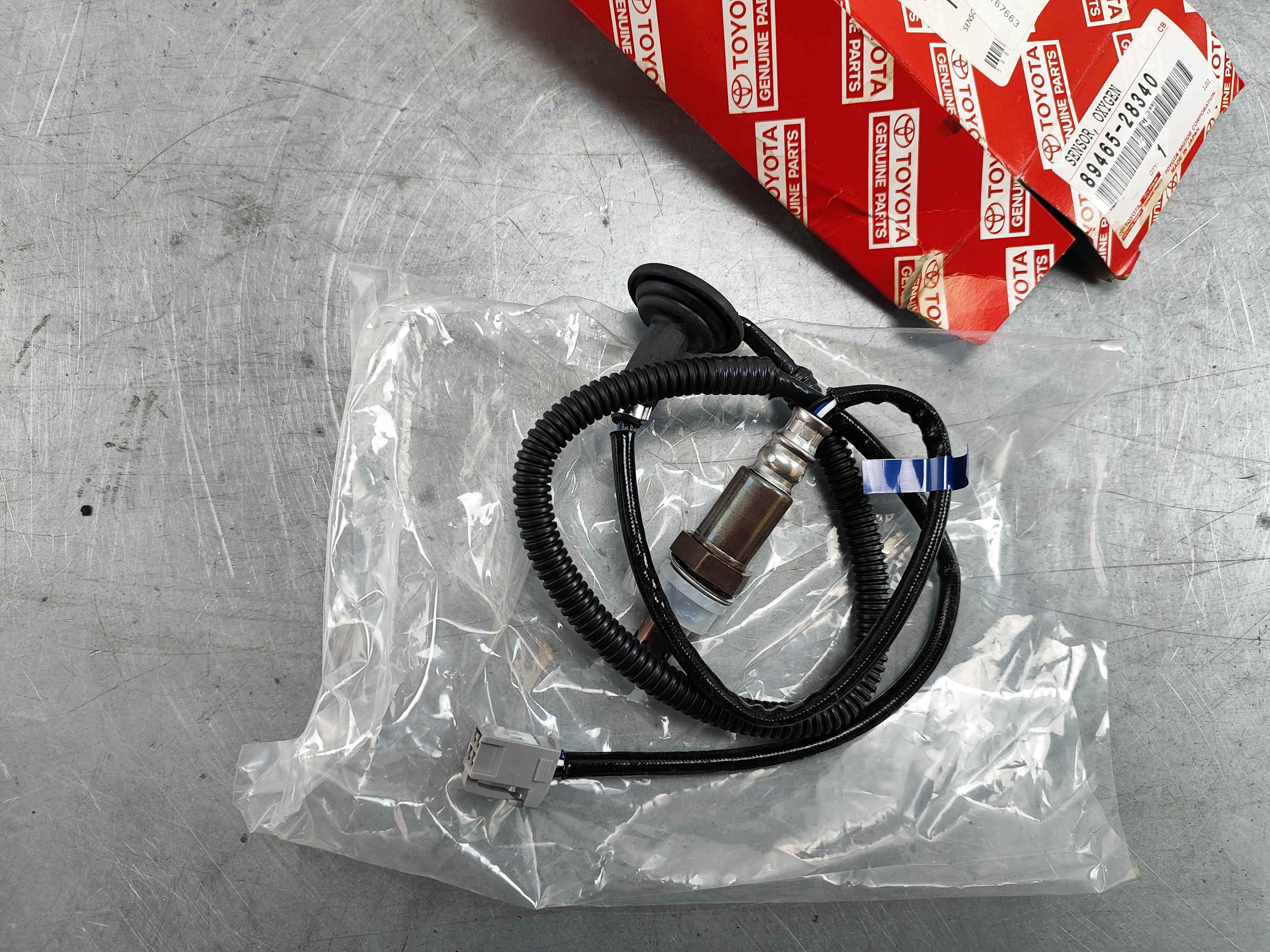 Sensor, oxygen