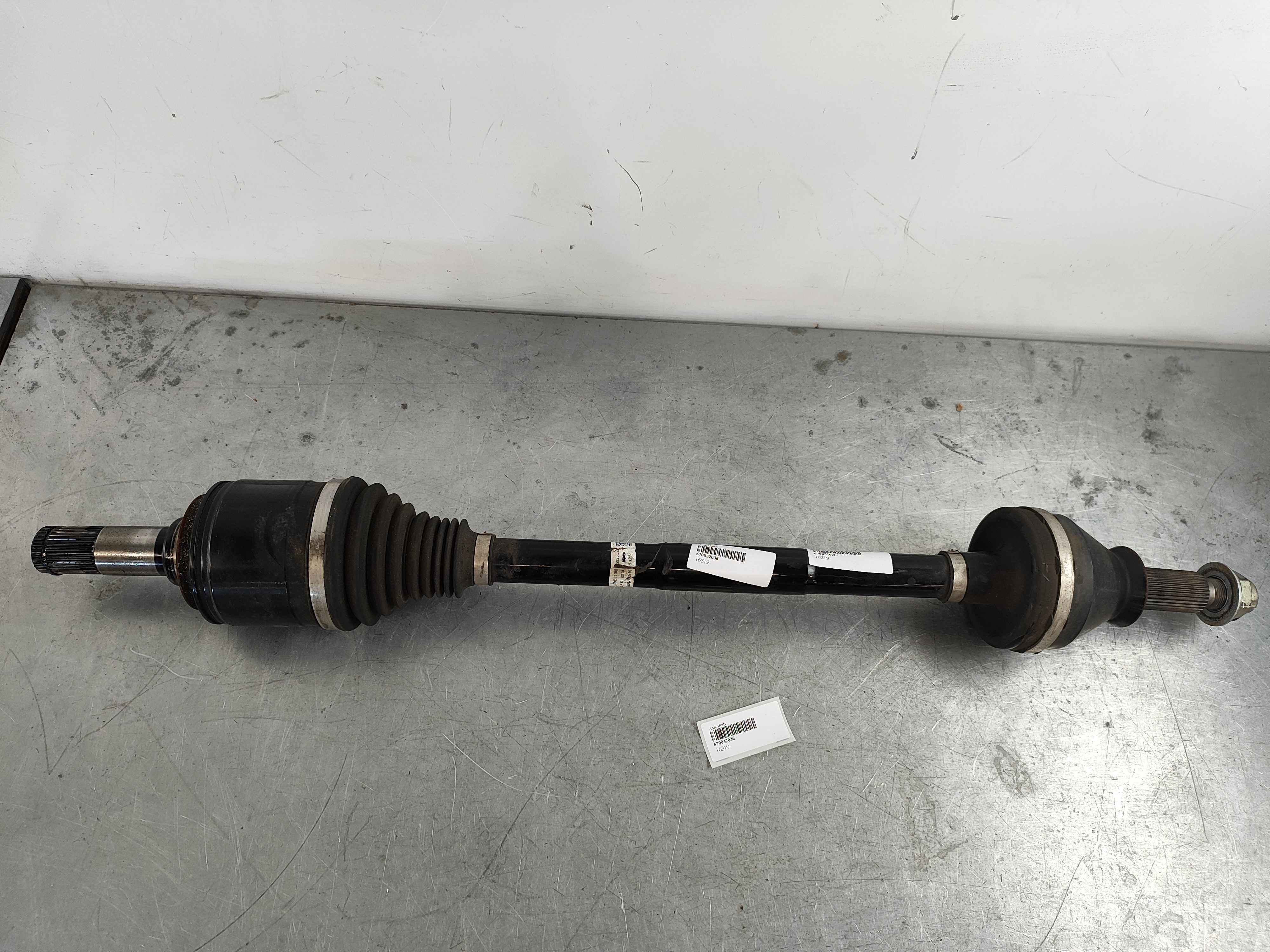Axle shaft