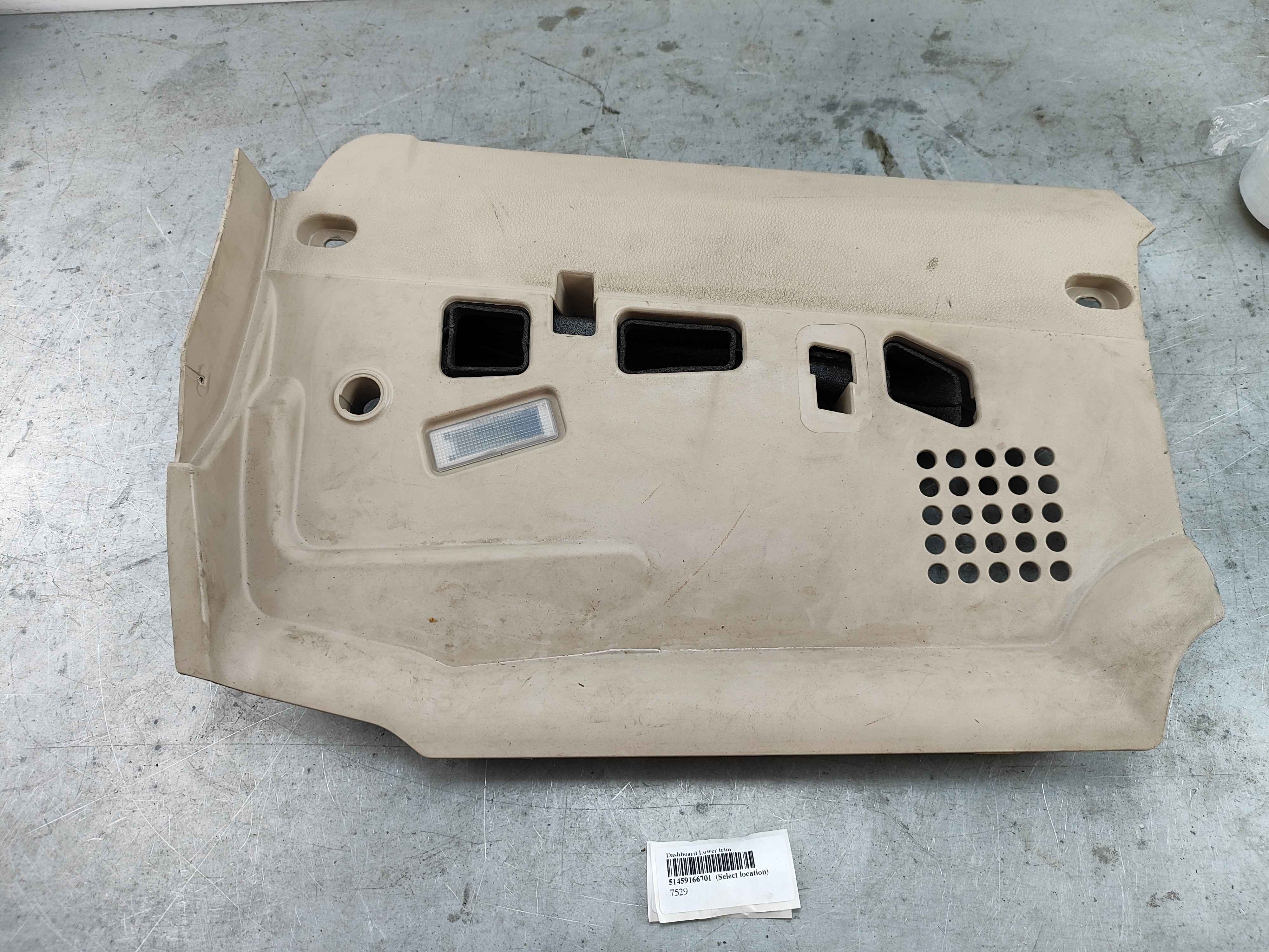 Dashboard Lower trim