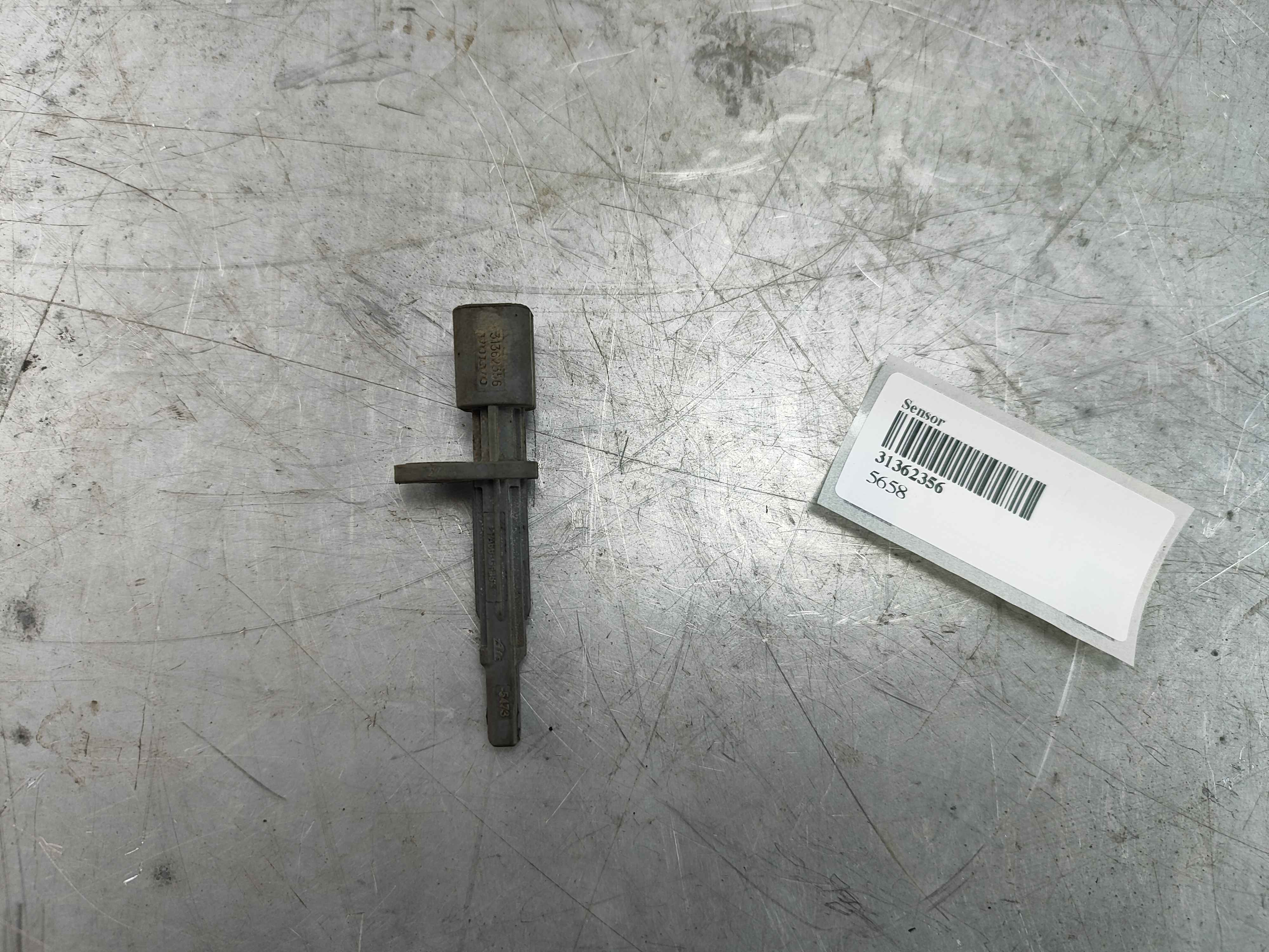 Sensor