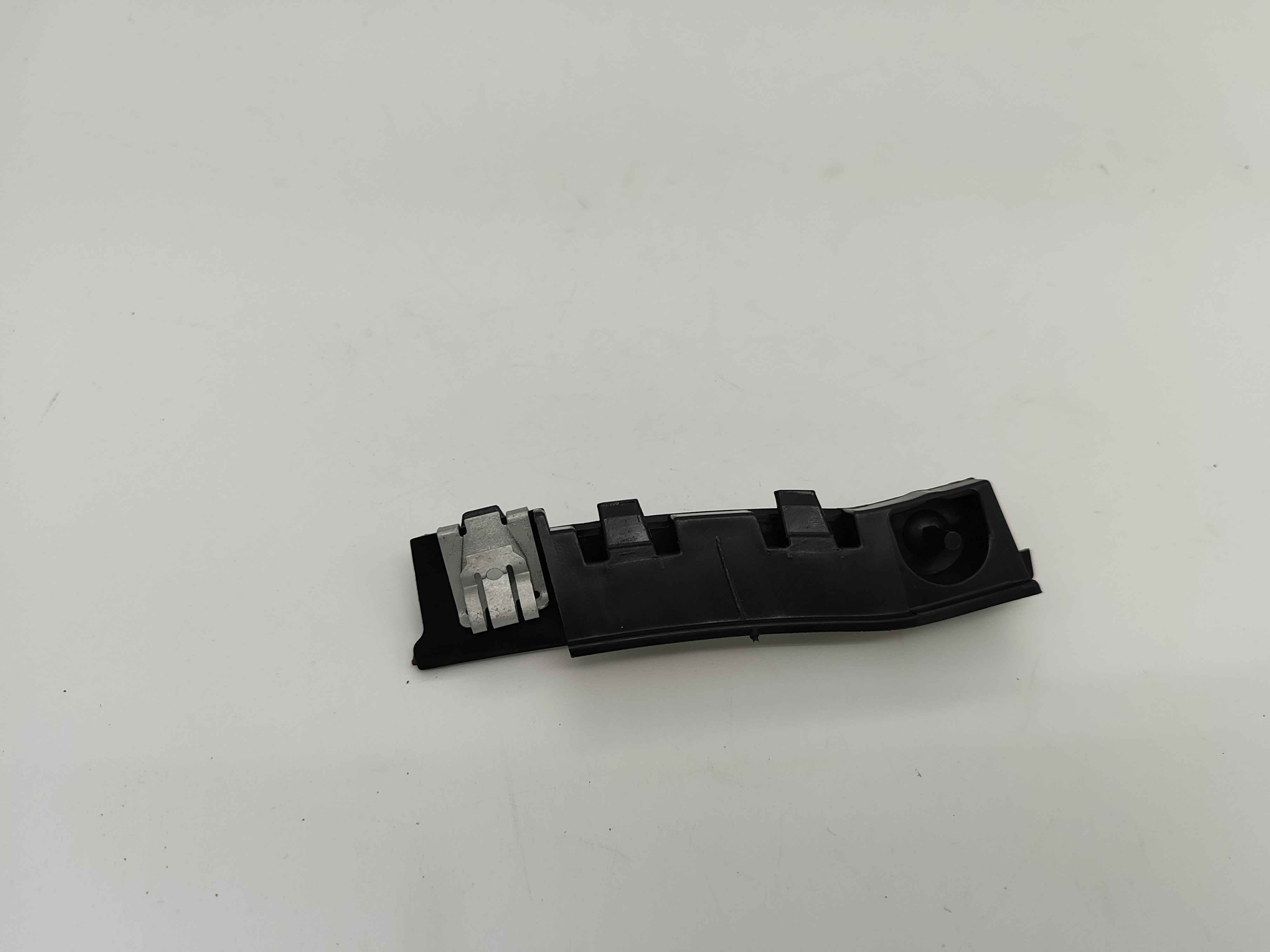 Retaining strip